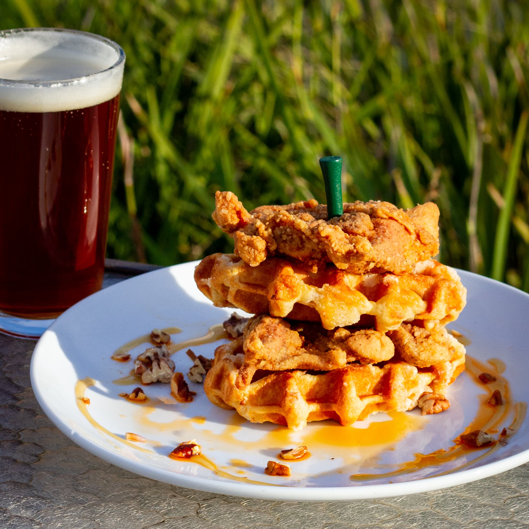 SJH Sports Bar & Grill - Image 8