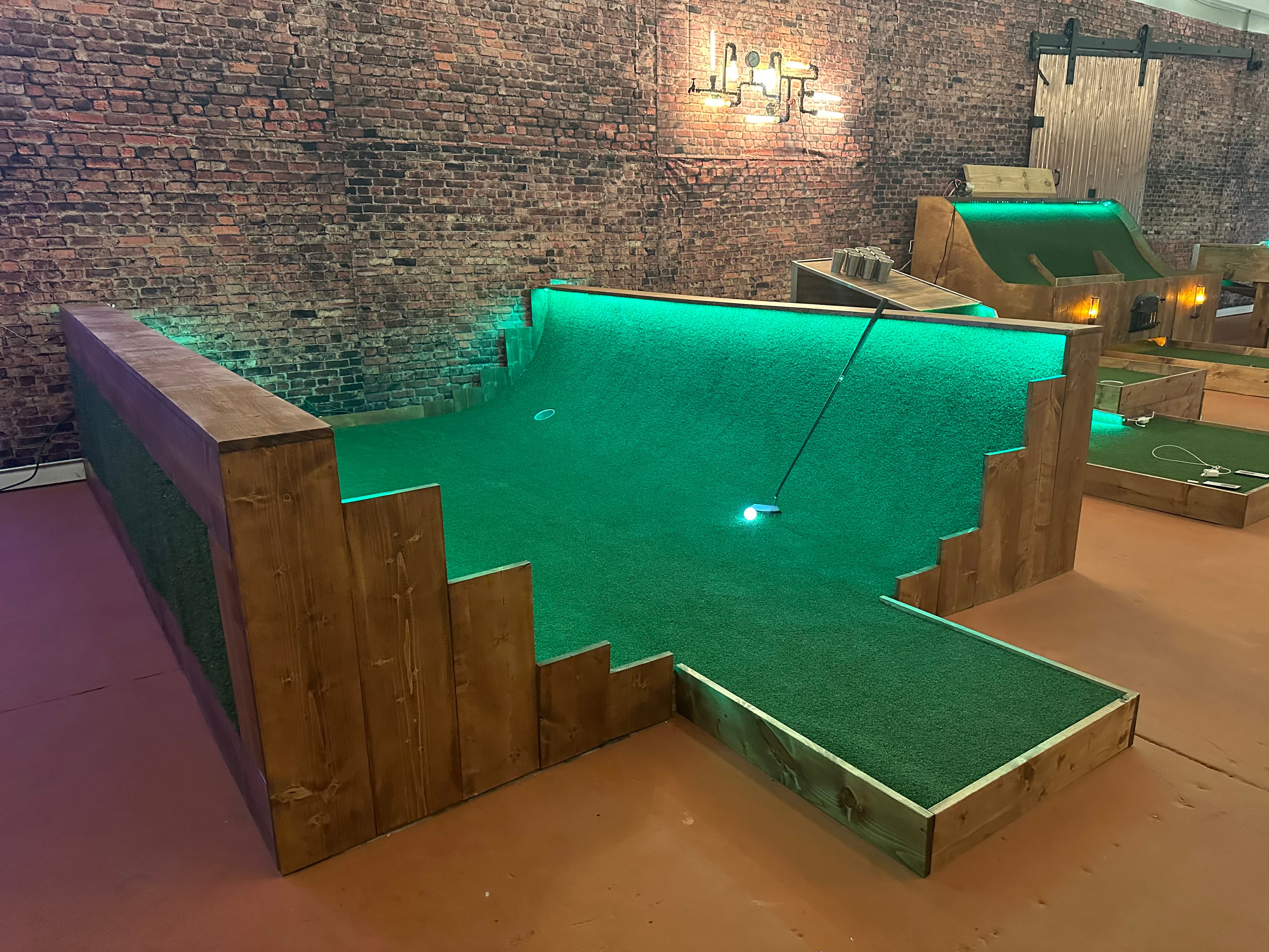 Woody’s Top Putt - Image 7