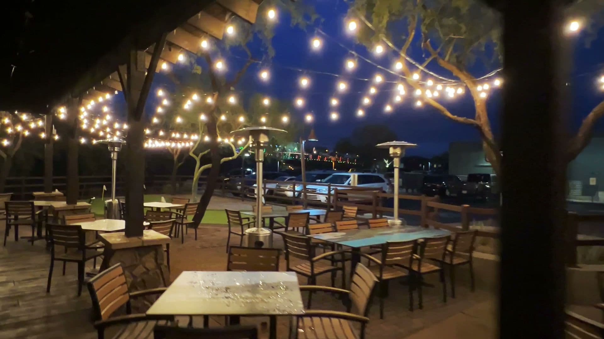 TeeBox Indoor Golf Club - Image 3