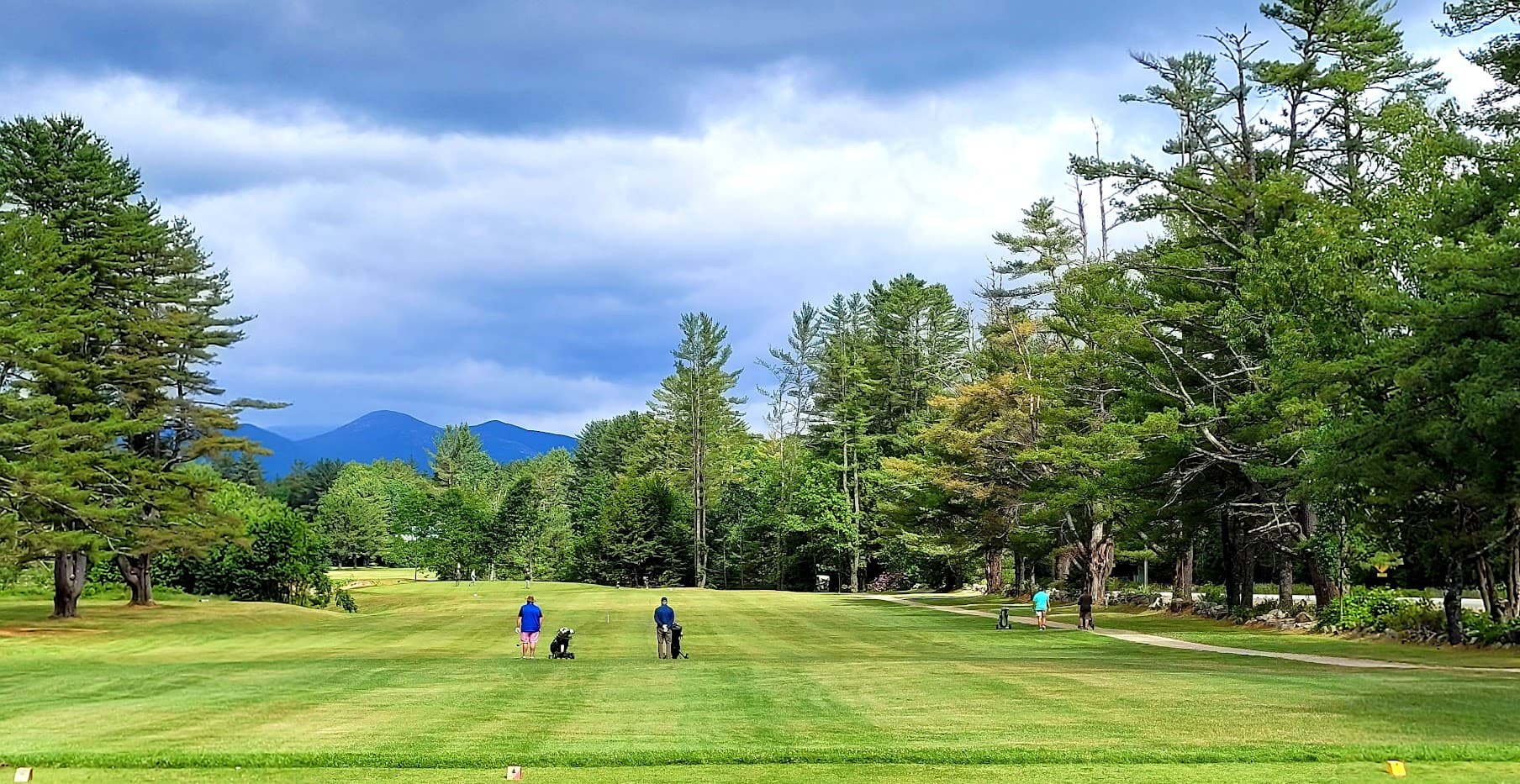 Lake Kezar Country Club - Image 1