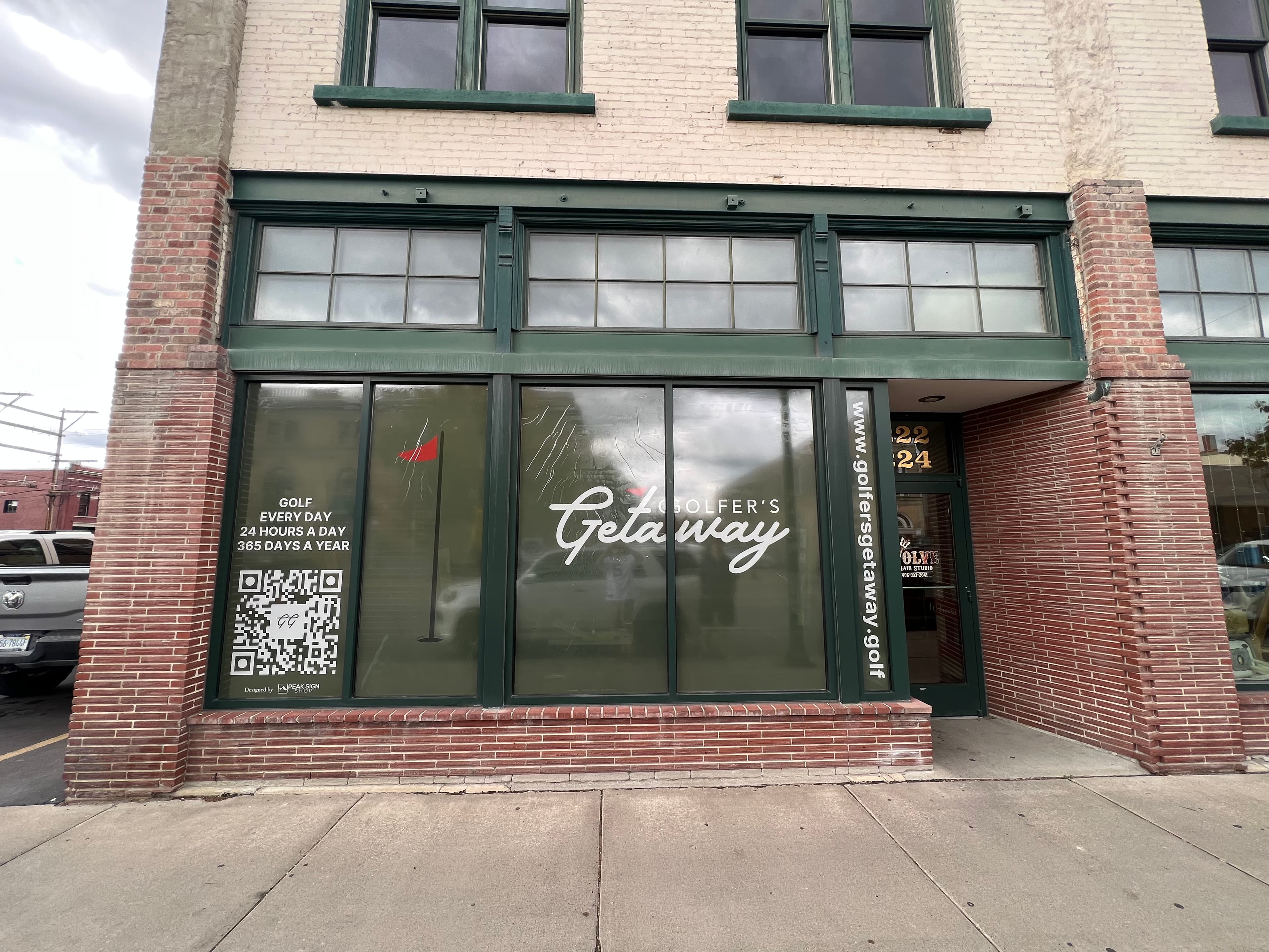 Golfers Getaway - Image 1