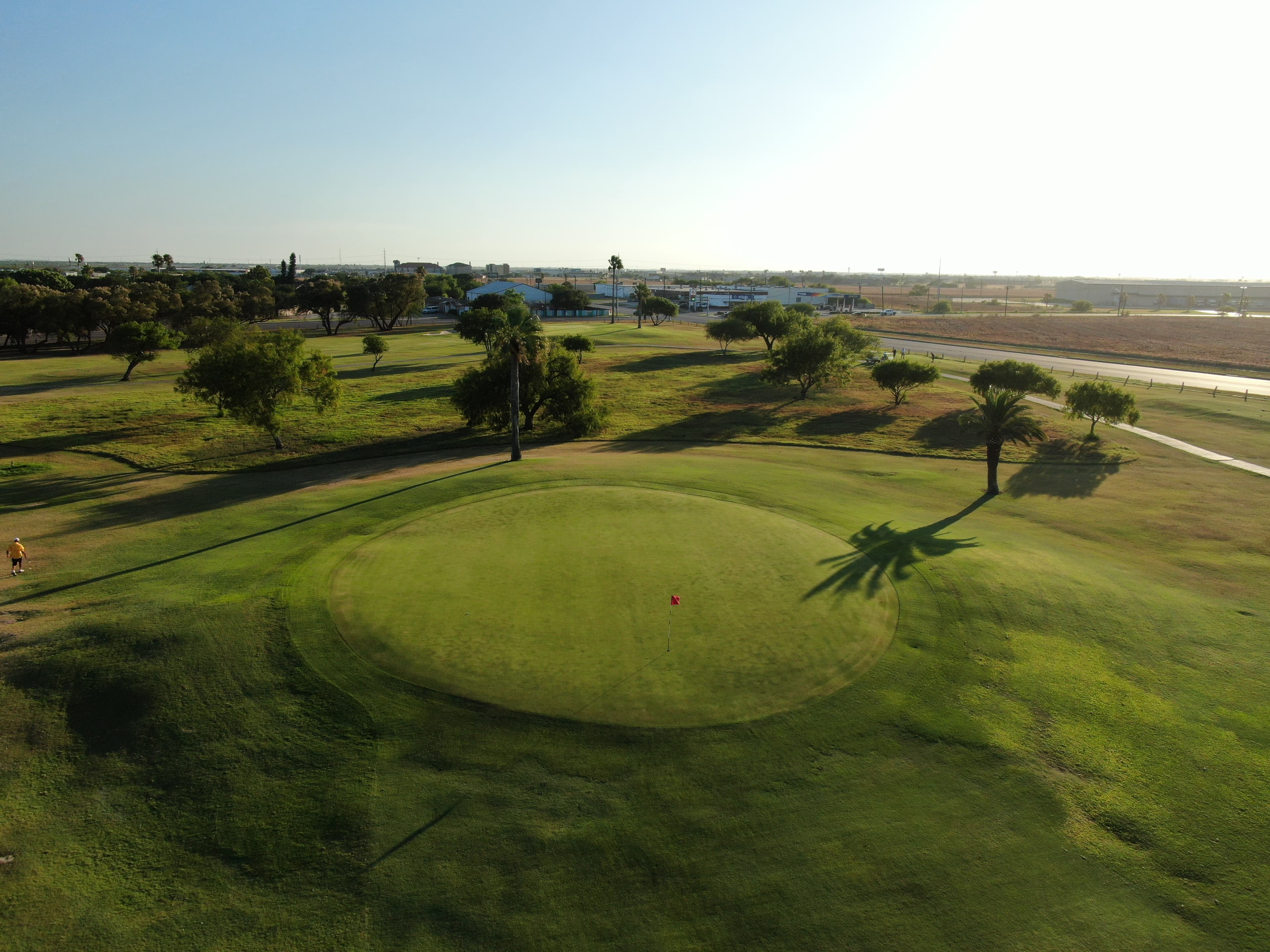 Lozano Golf Center - Image 4