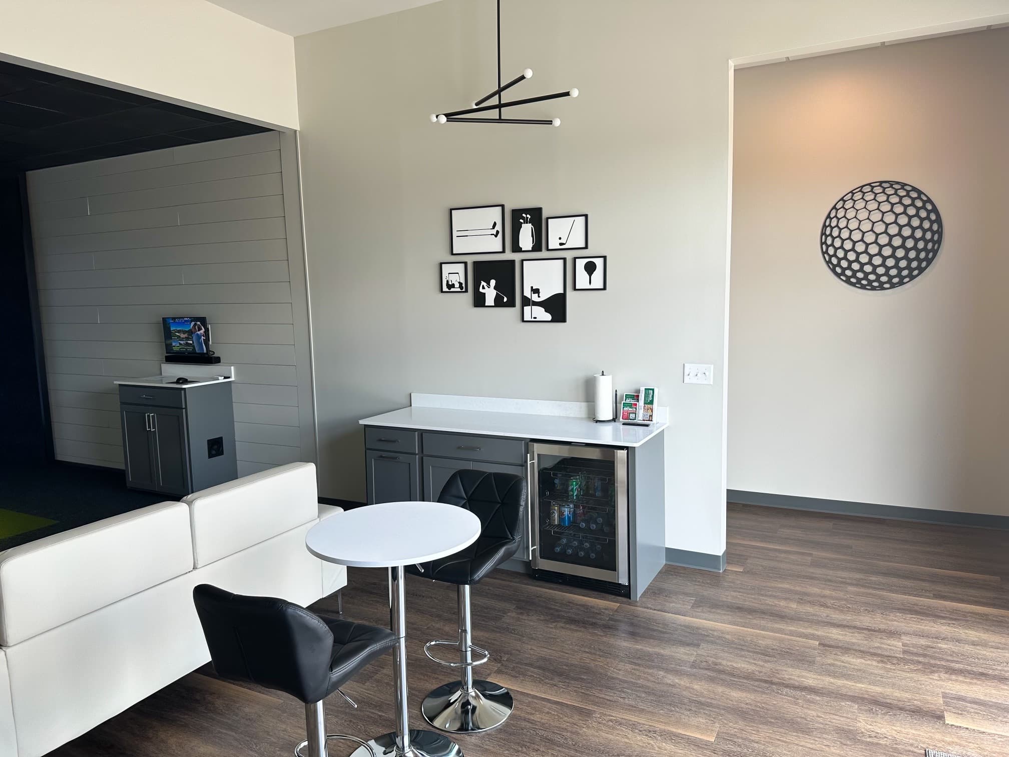 Swing365 Lincoln North - Image 5