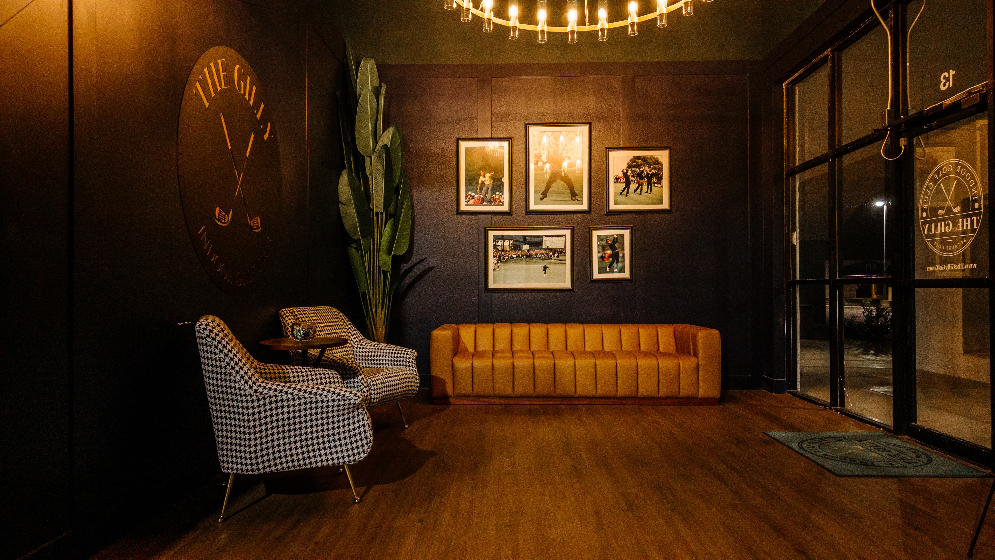 The Gilly Indoor Golf Club