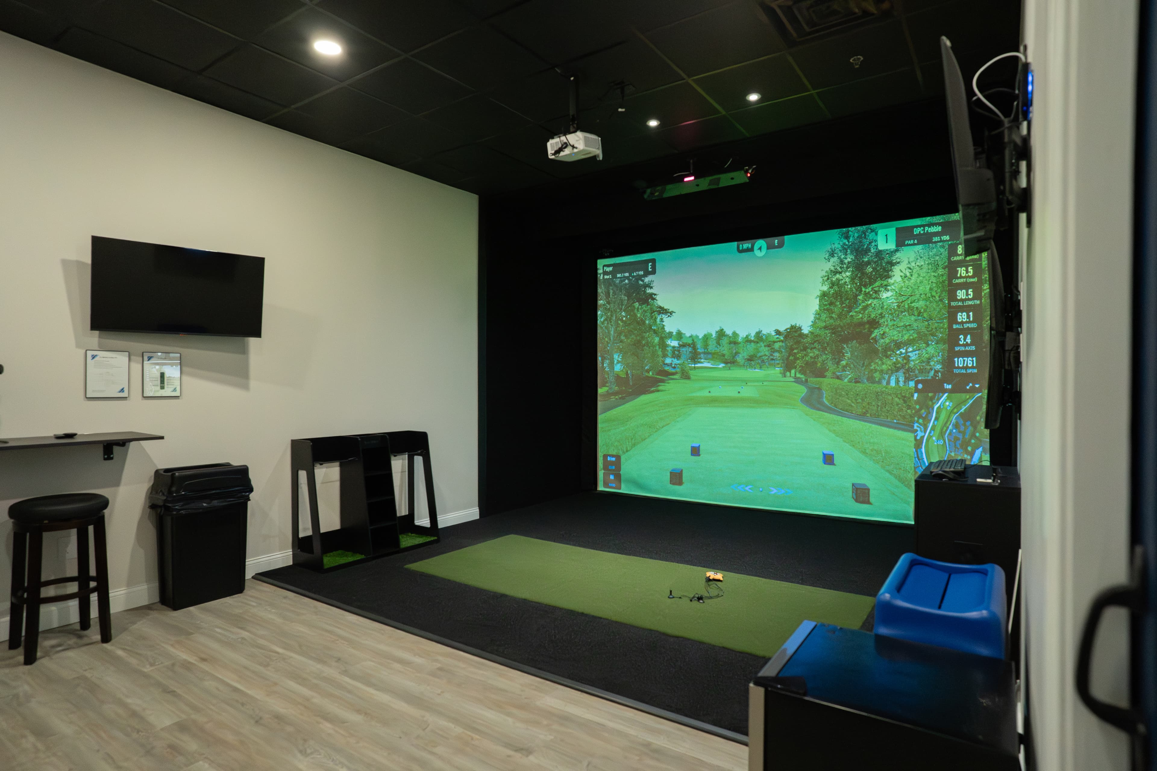 Clubhouse Golf Suites - Image 2