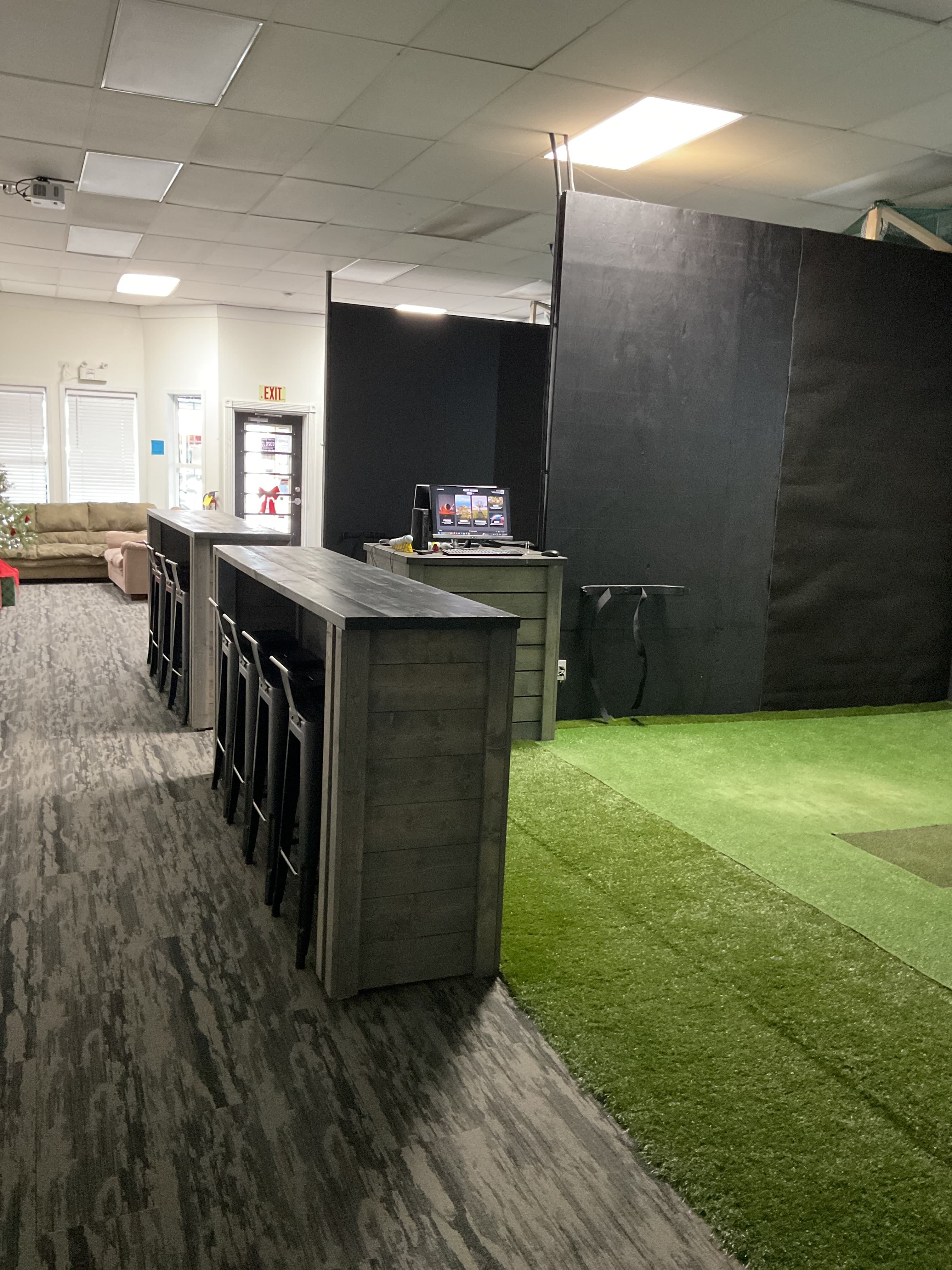 NV Tour Golf - Image 1