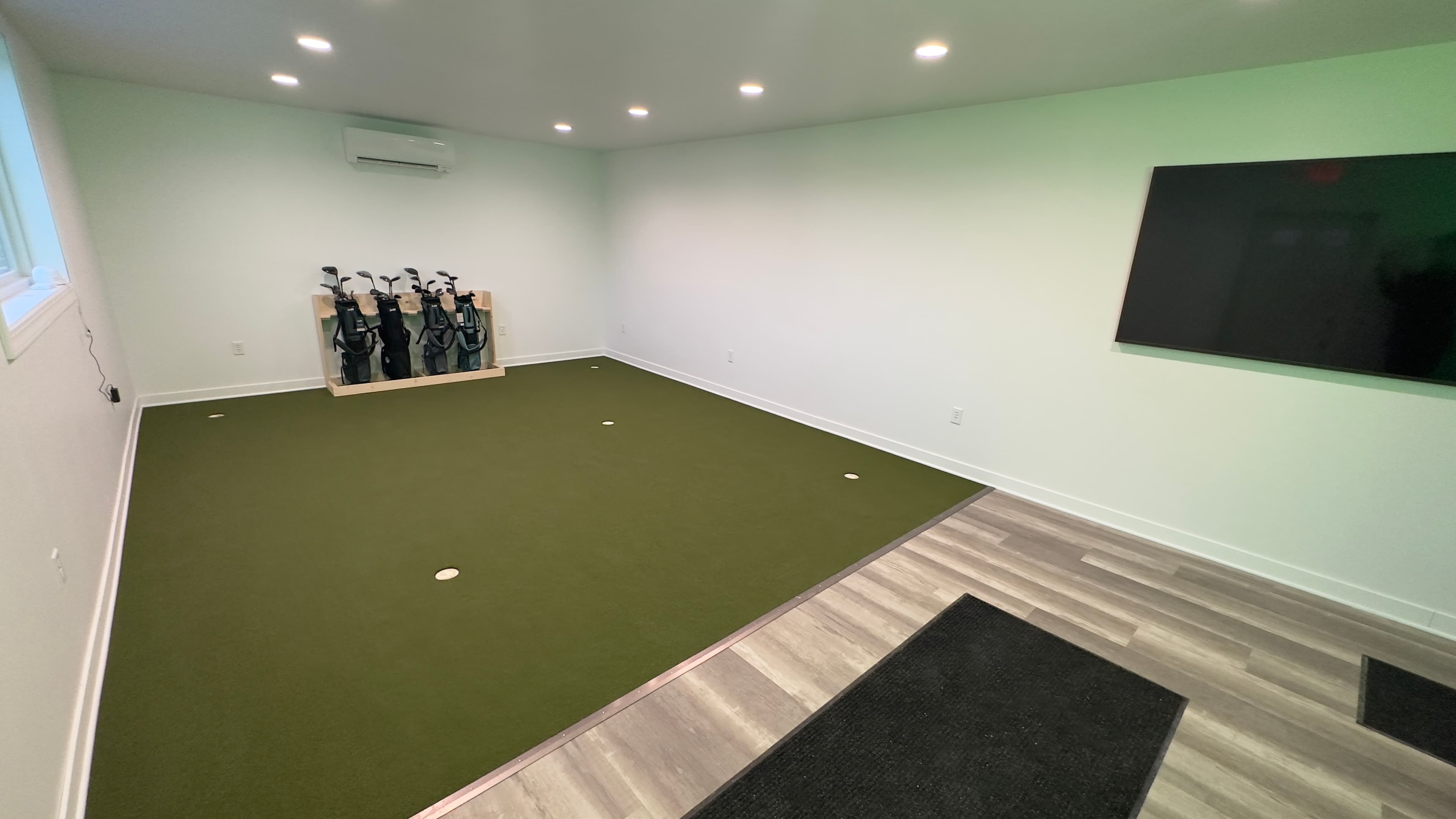 Twenty Fore Seven Golf - Image 8