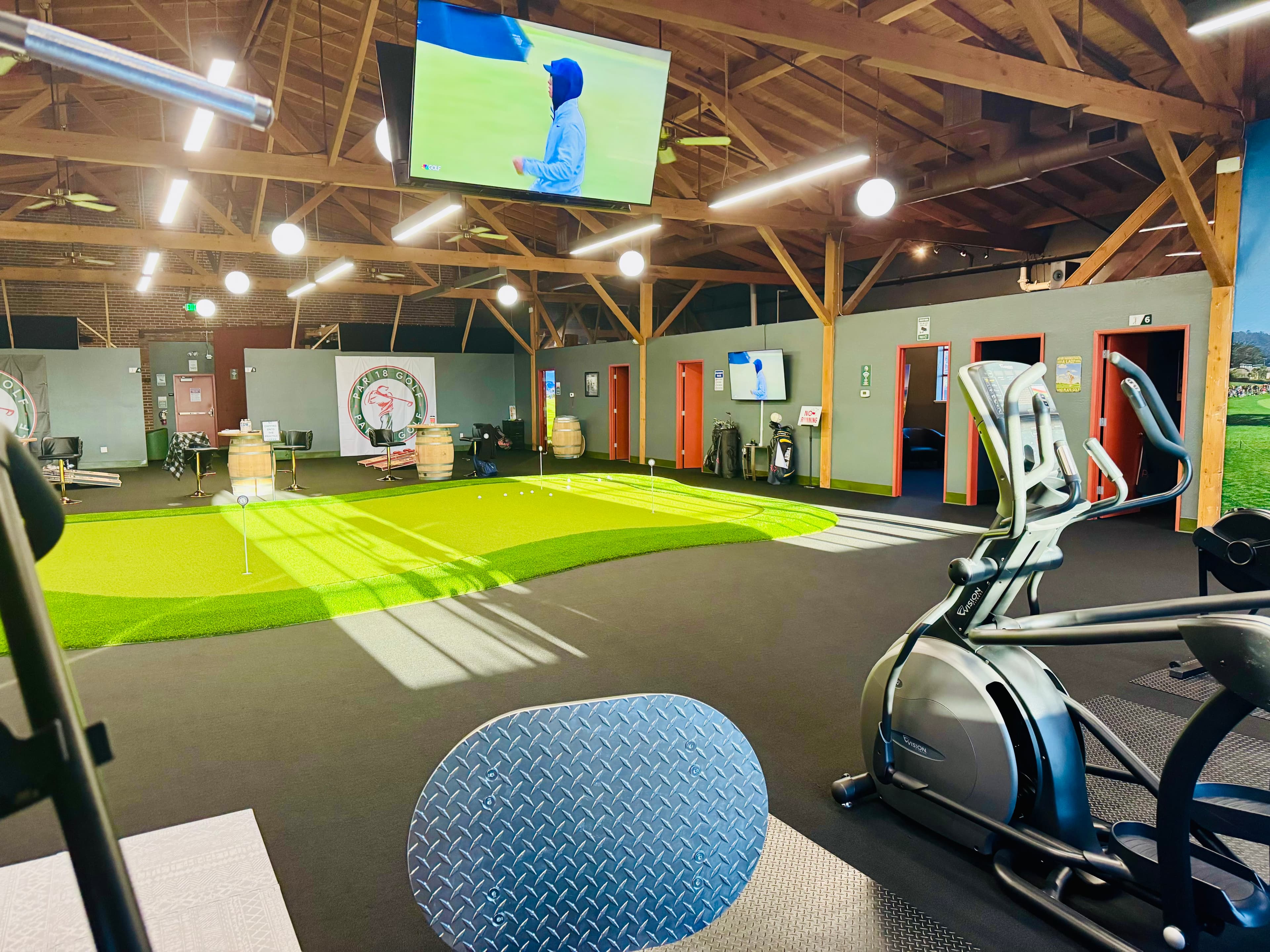 Par 18 Golf - Image 1