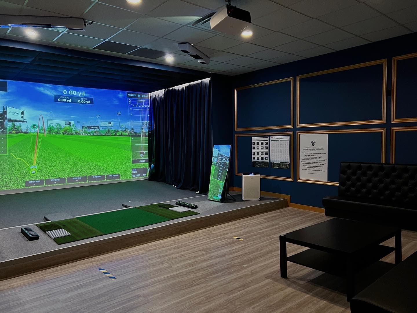 LUXE Indoor Golf - Image 2