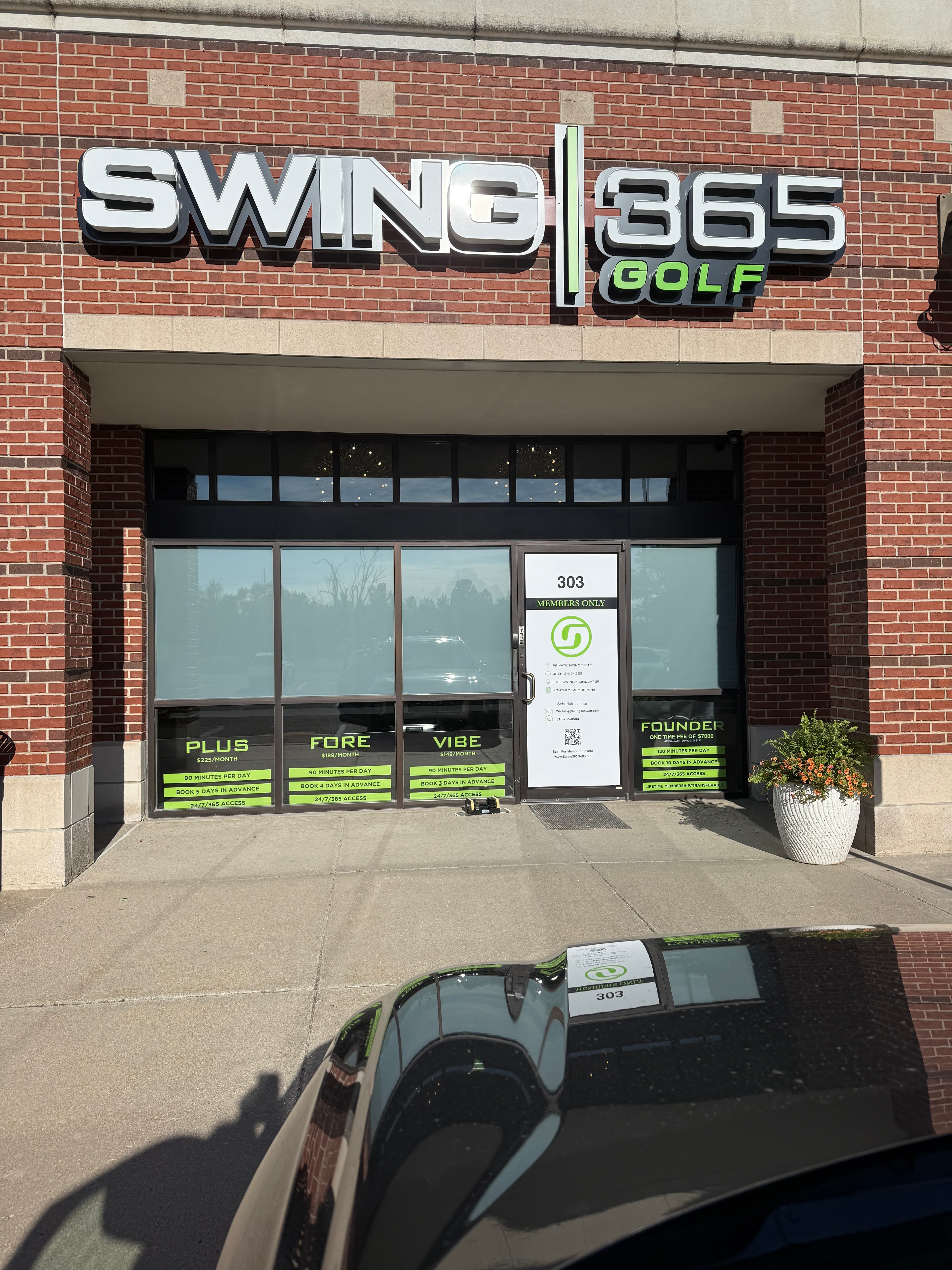 Swing 365 Golf Wichita - Image 7