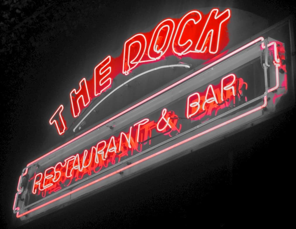 The Dock Sports Bar & Grill - Image 4