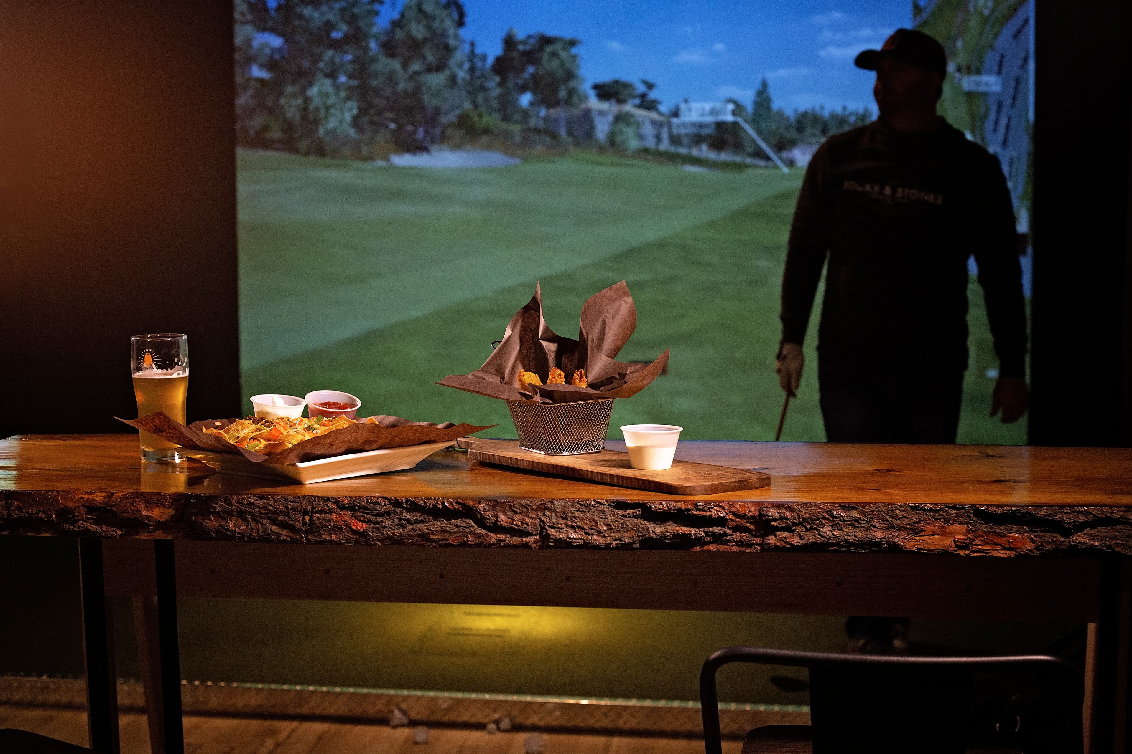 Sticks and Stones Indoor Golf - Image 3