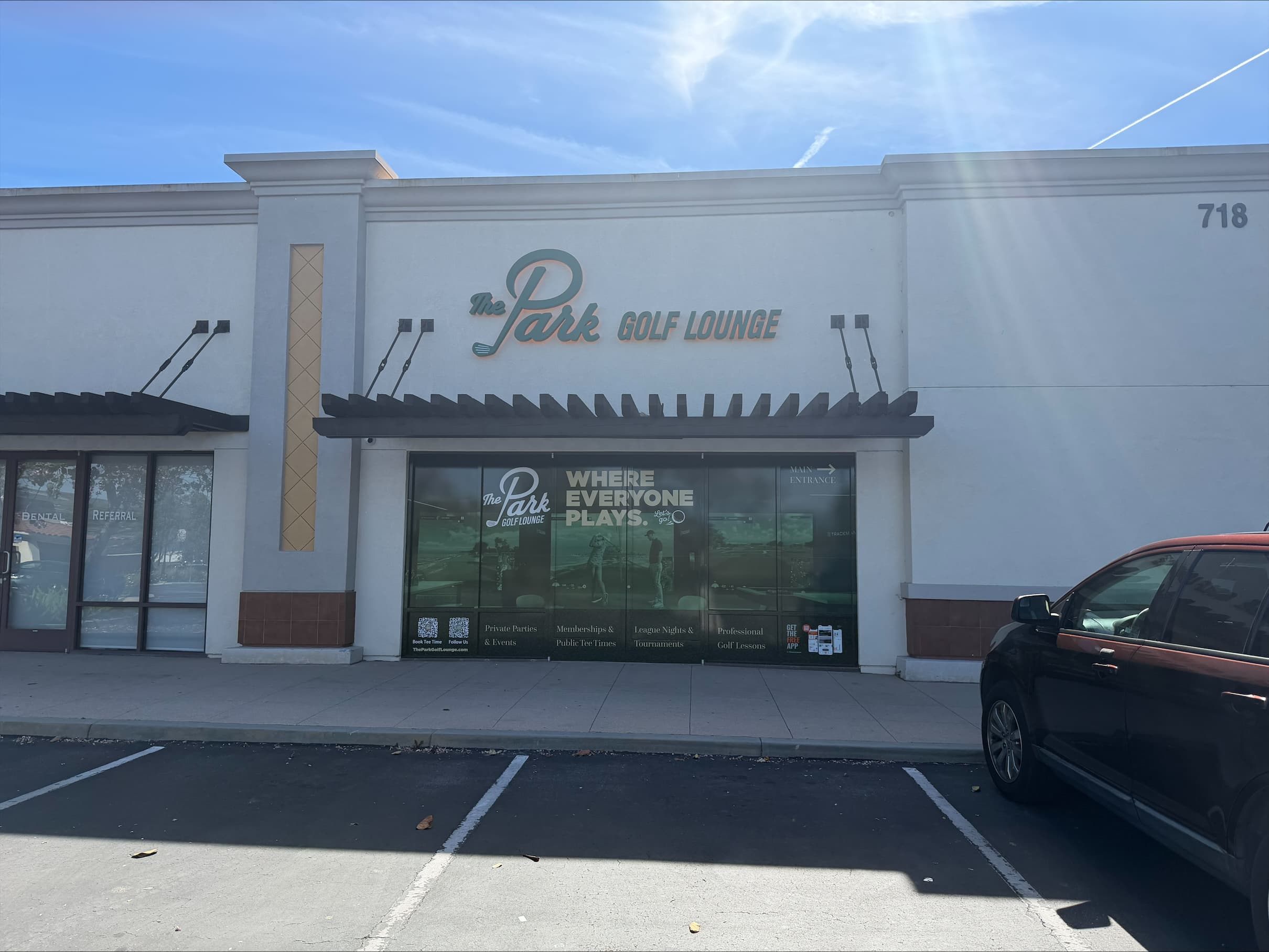 The Park Golf Lounge