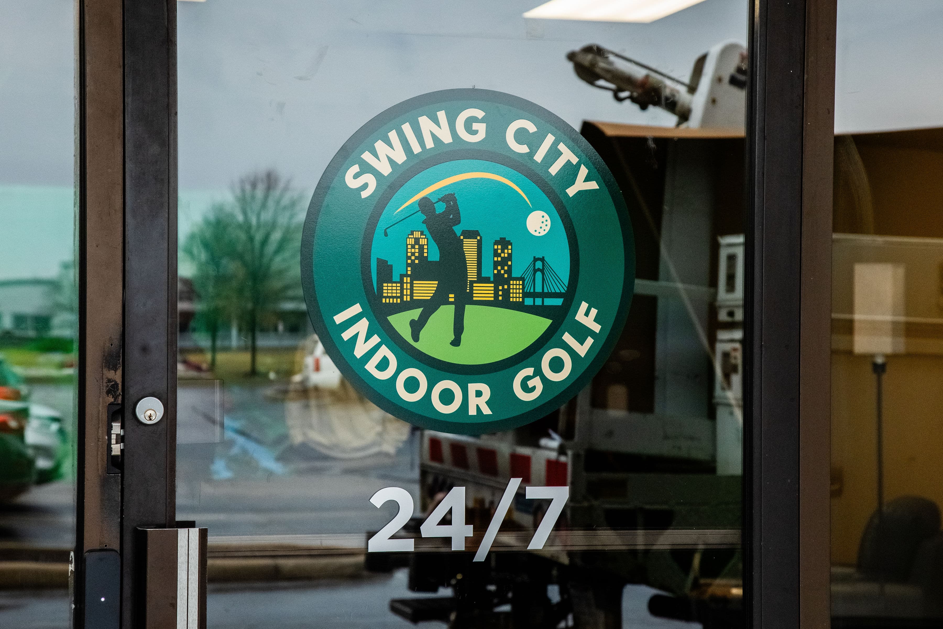 Swing City Indoor Golf 24/7