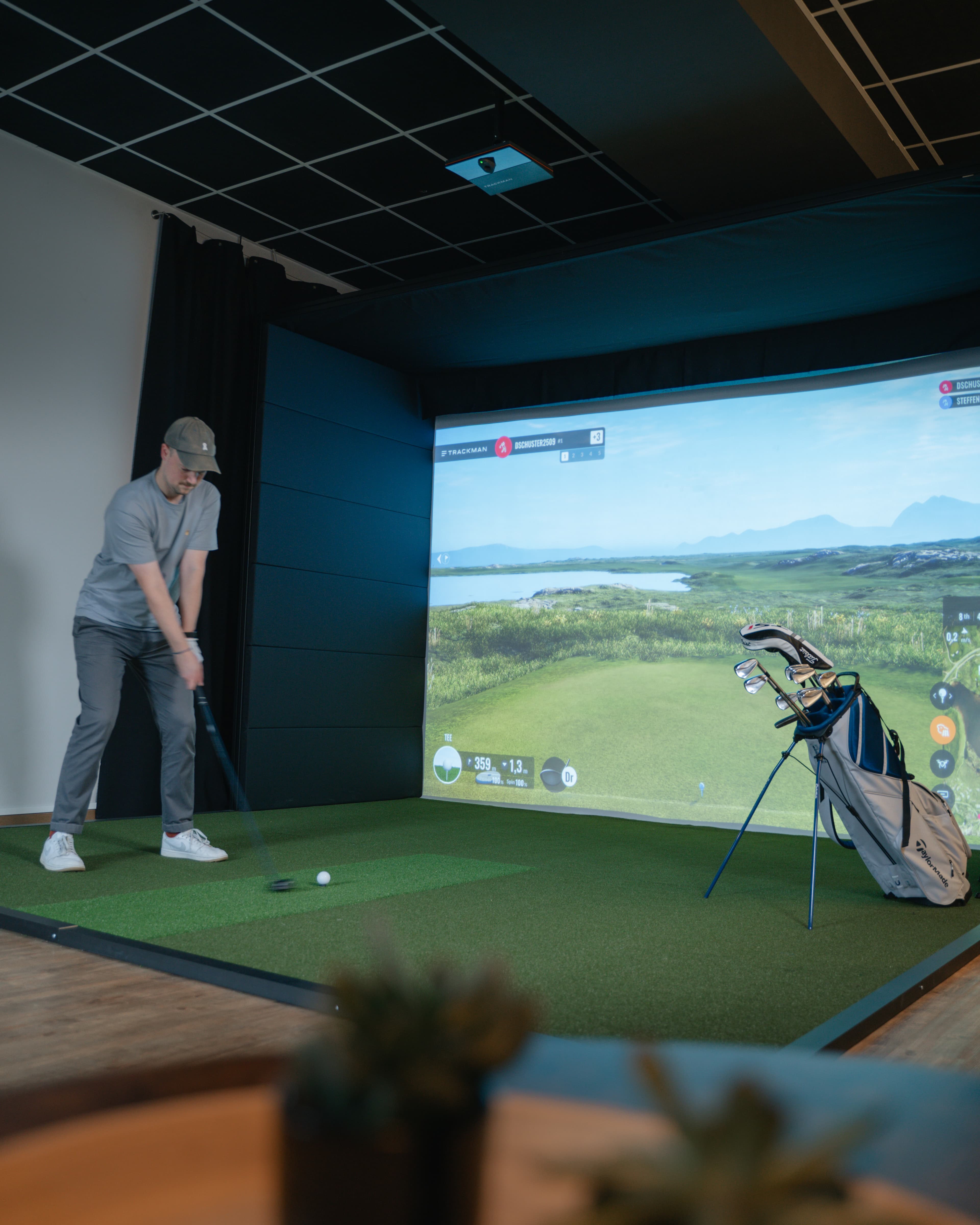 Golf in a Box - Image 8