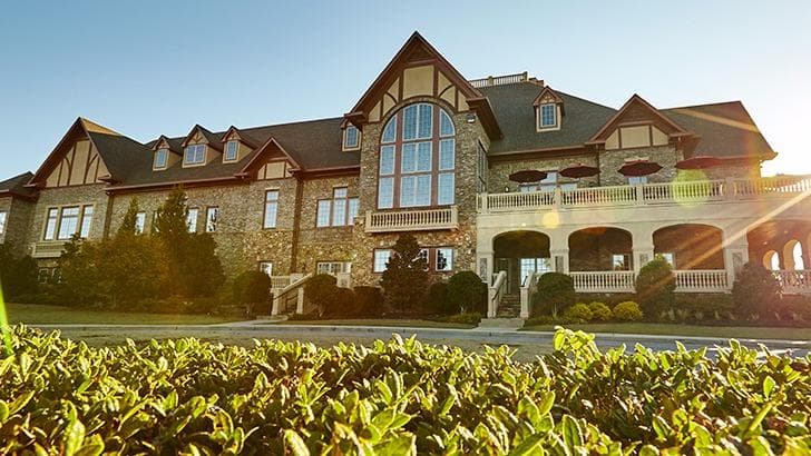 The Manor Golf & Country Club - Image 1