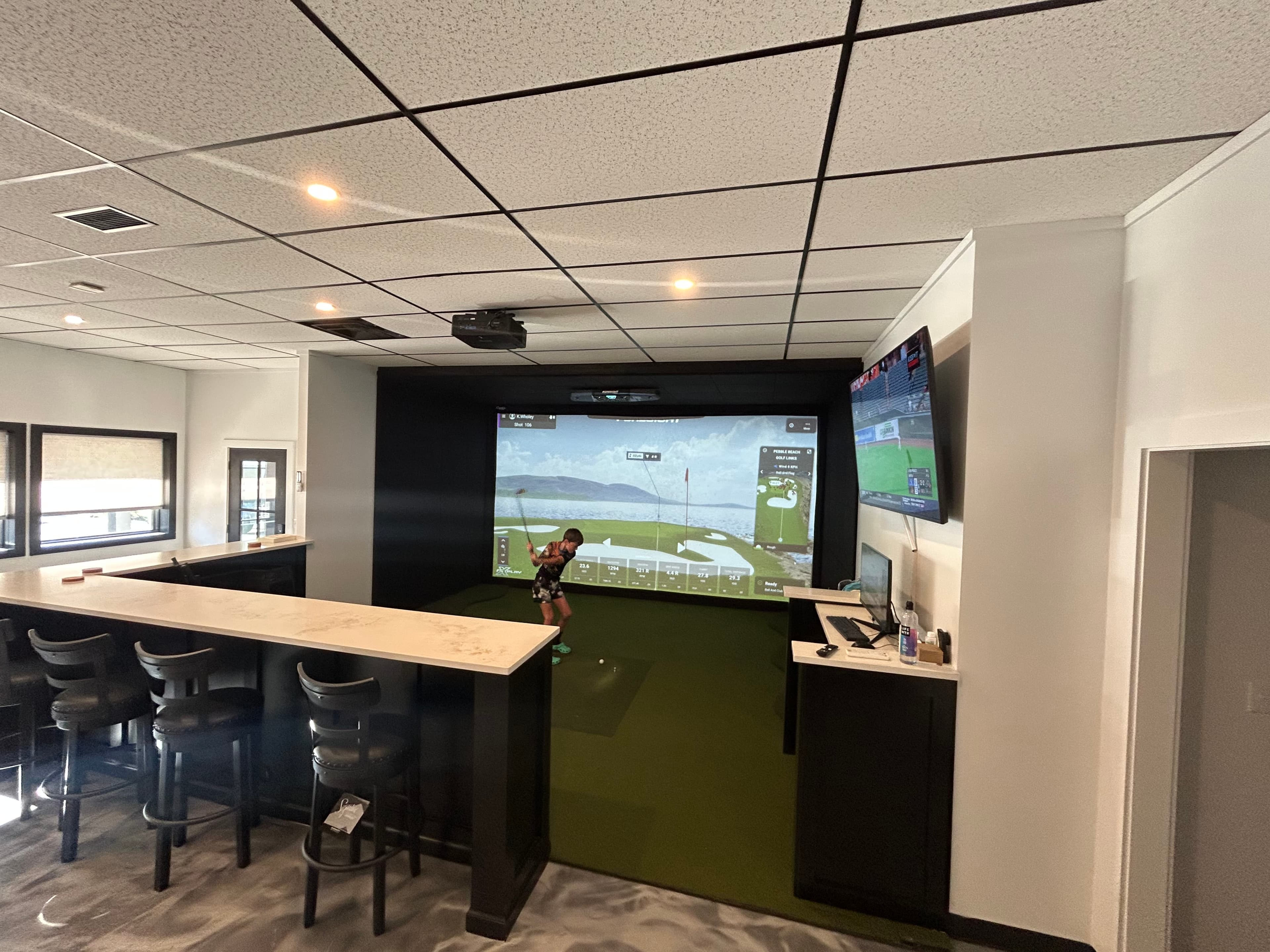 Tap In Golf Lounge - Image 1