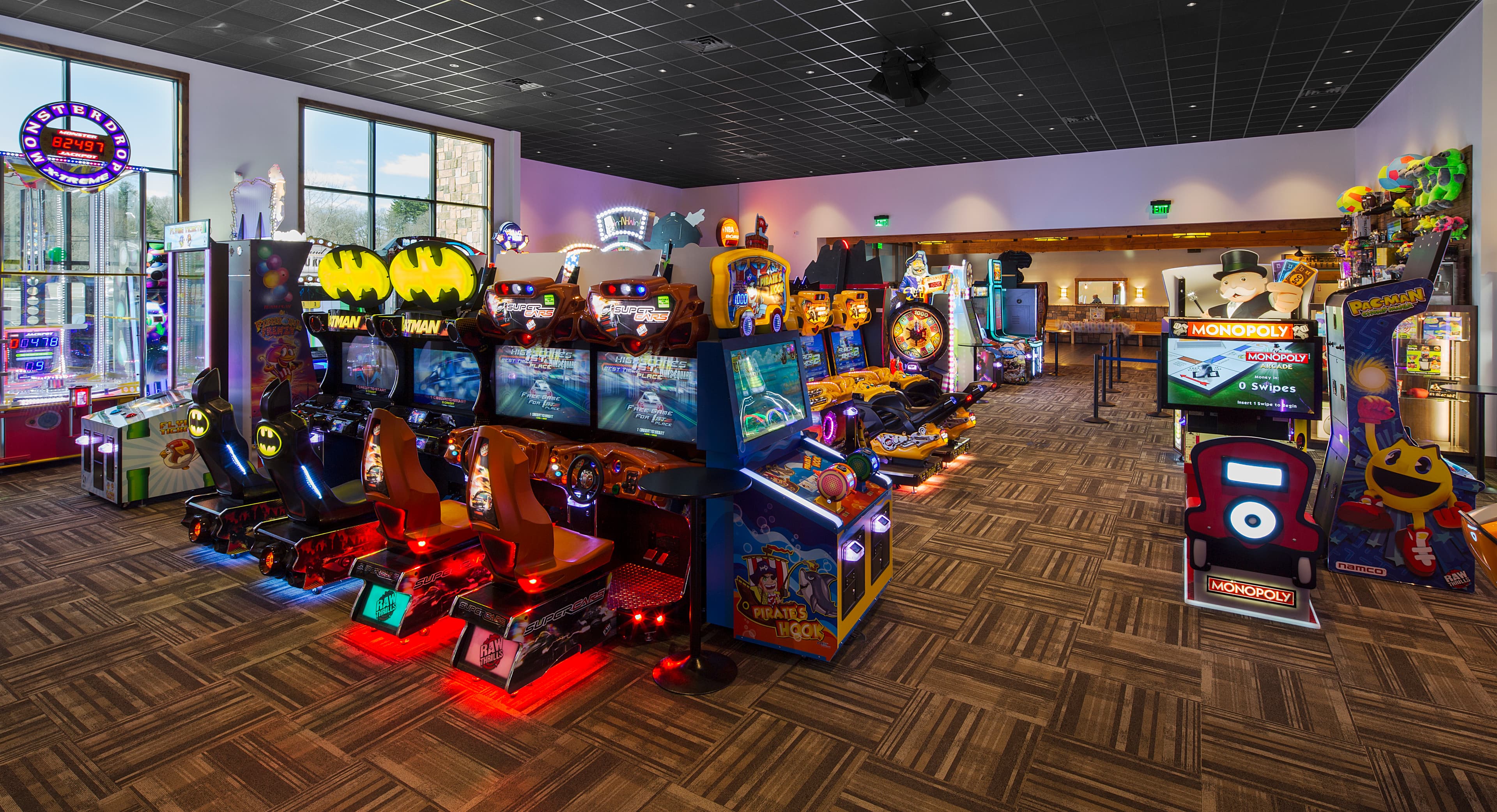 Wamesit Lanes - Family Entertainment Center ( Bowling & Arcade Game Rooms ) - Image 9