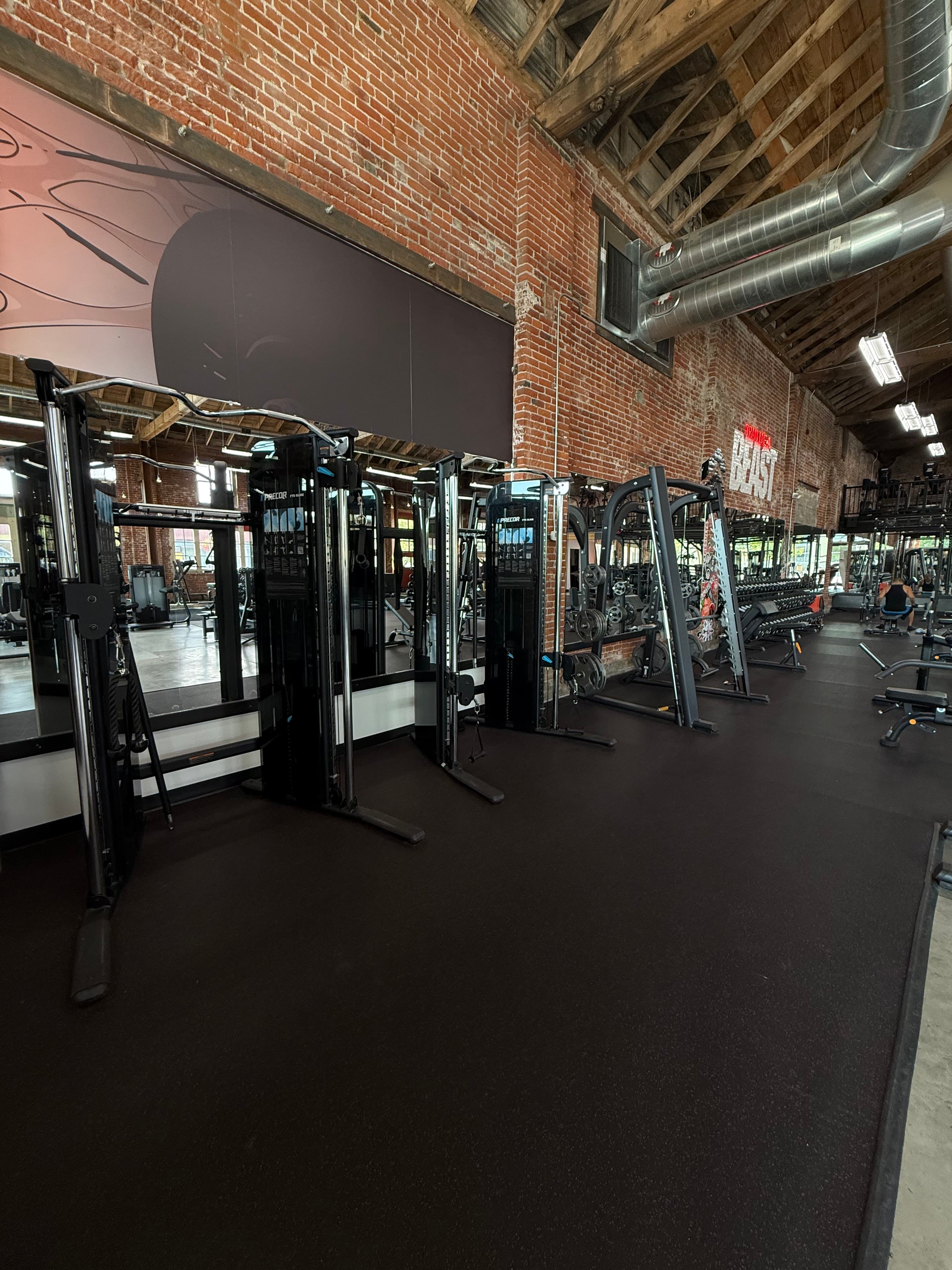 Club 24 Walla Walla - Image 10