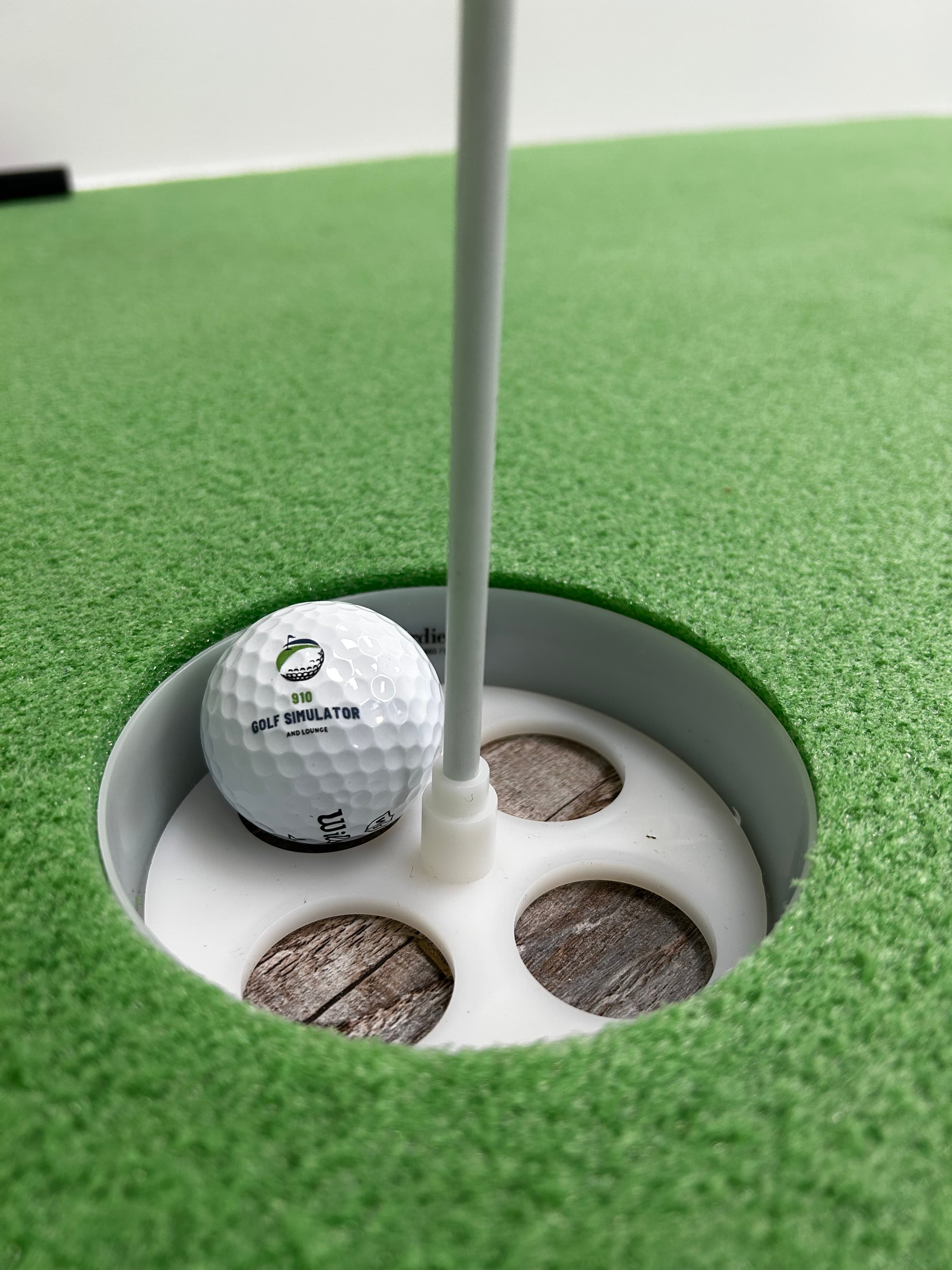 910 Golf Simulator and Lounge - Image 6