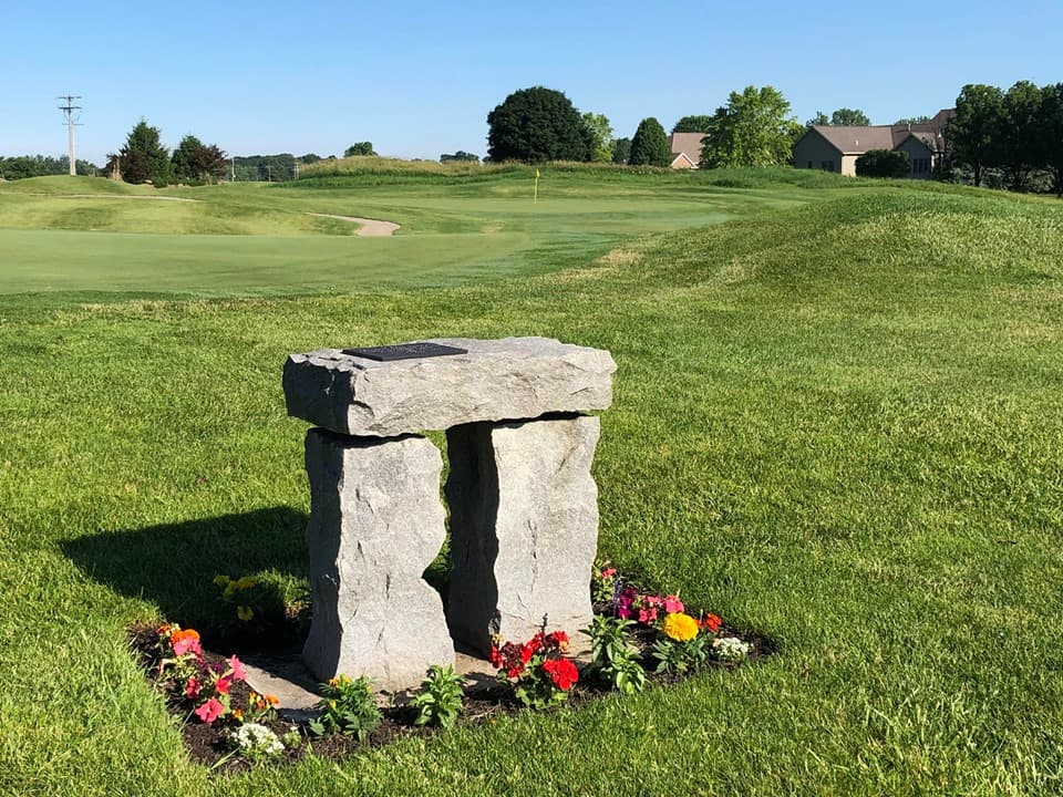 Stonehenge Golf - Image 5