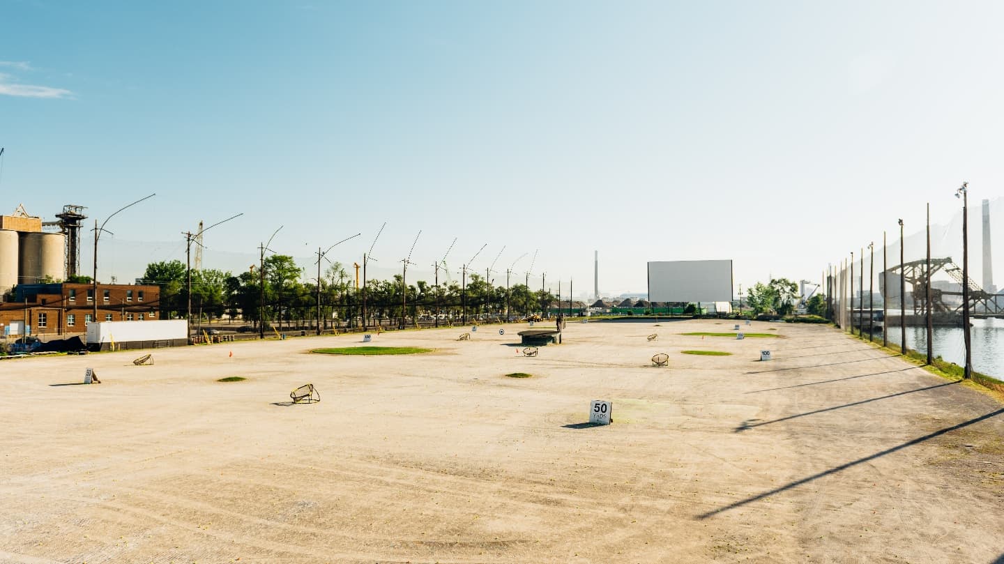The Docks Driving Range - Image 1