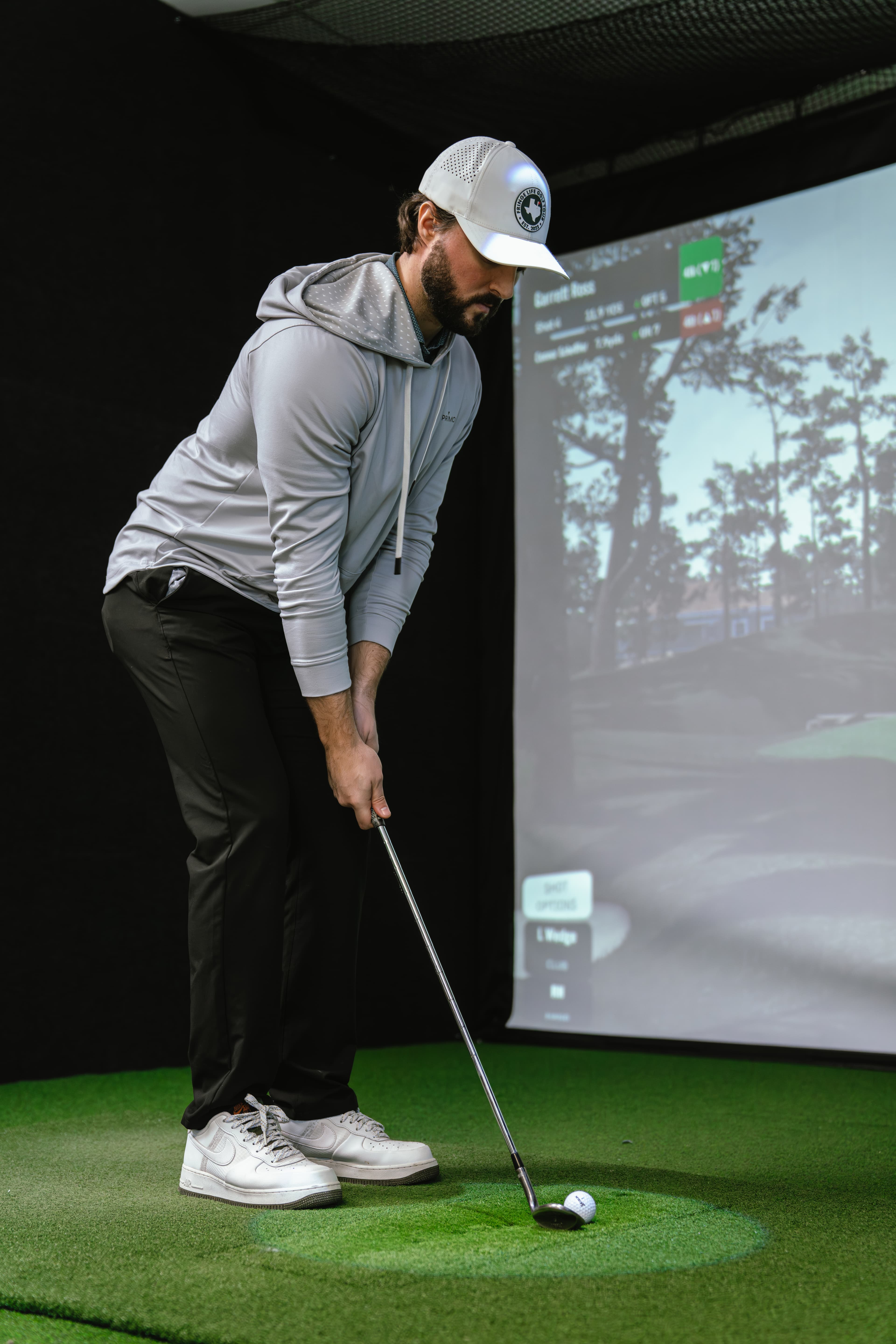 Iron Throne Indoor Golf Club - Image 3