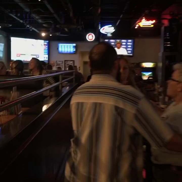 Chicago Sam's - Image 8