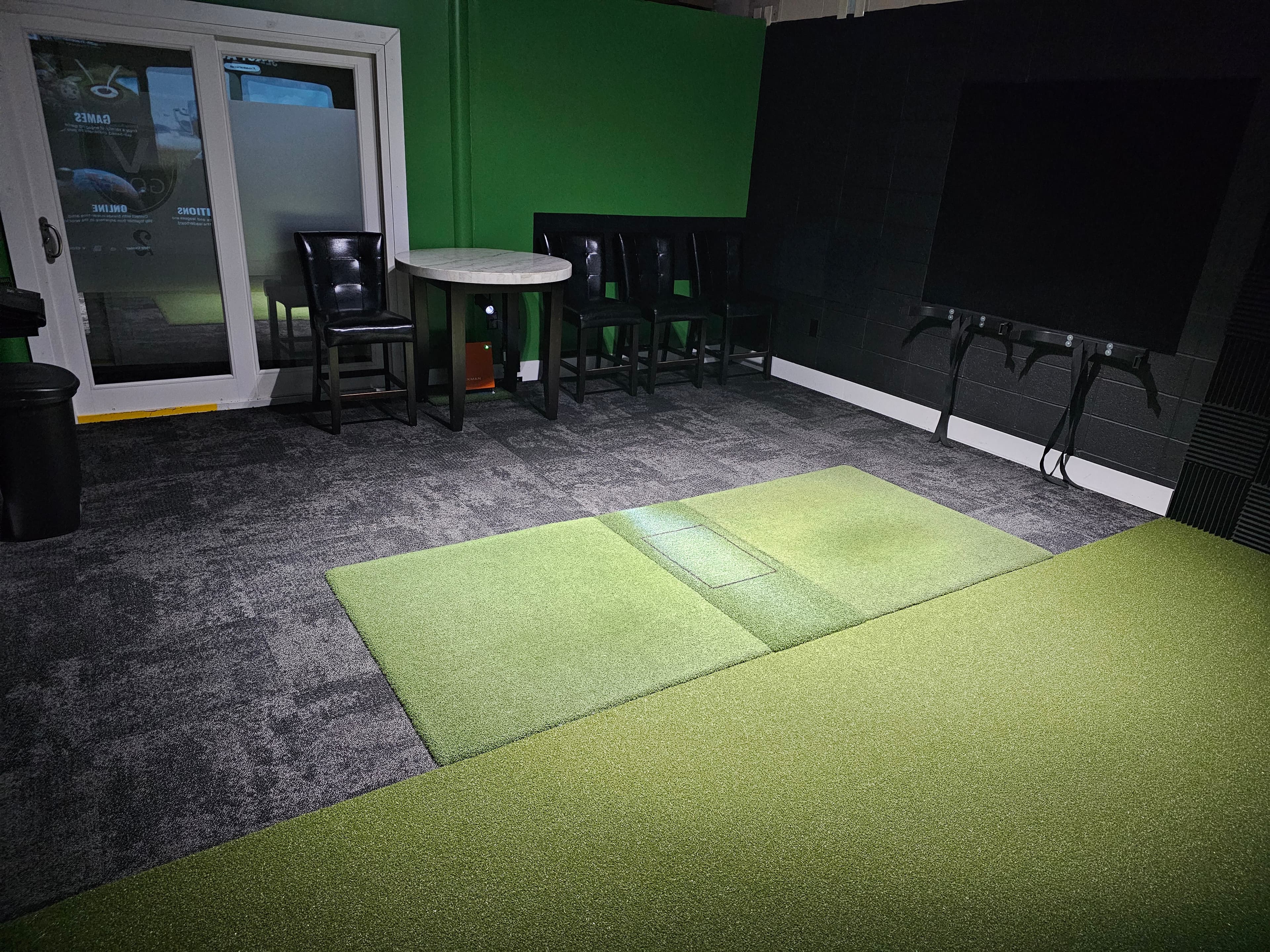 V Golf Indoor Golf Simulator Suites - Image 8