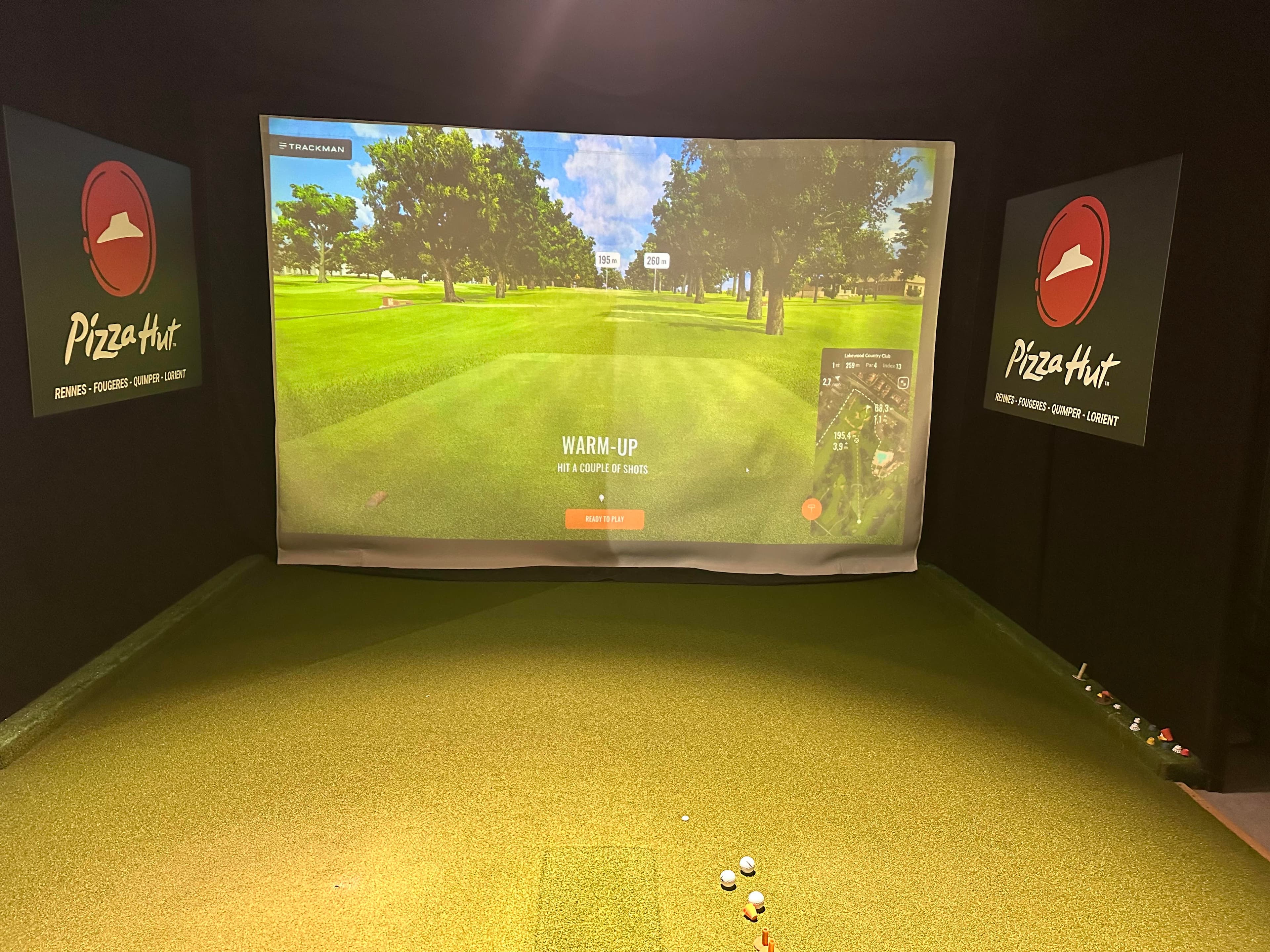 UP AND GOLF ACADEMY - Image 1