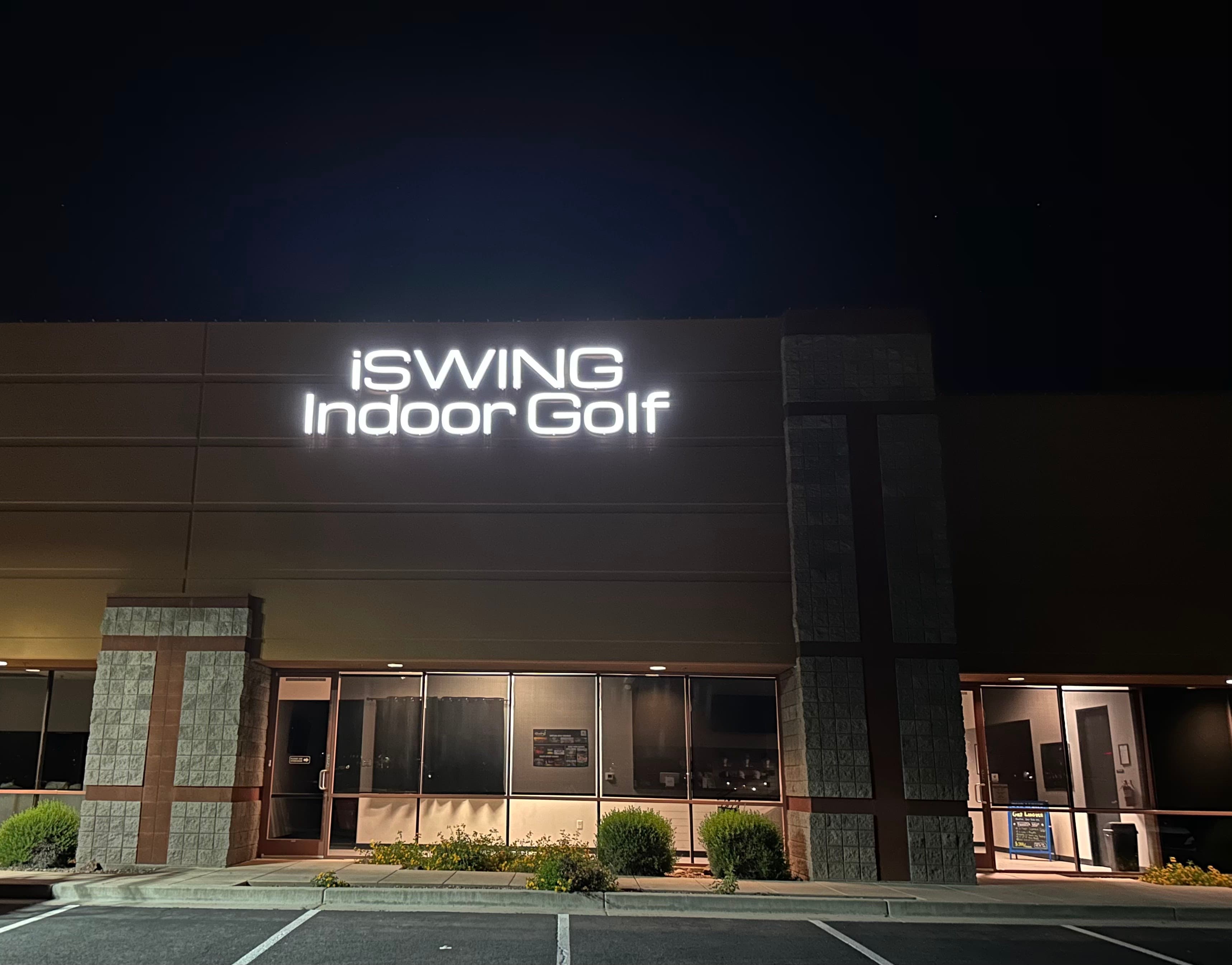 iSwing Indoor Golf - Image 5