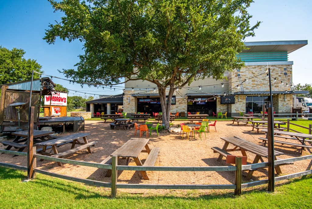 Little Woodrow's Bee Cave - Image 9