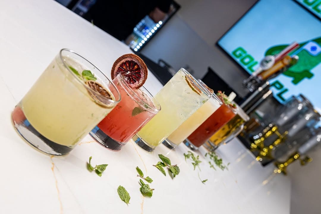 Golf Plus La Mirada | Indoor Golf Simulator - Image 1