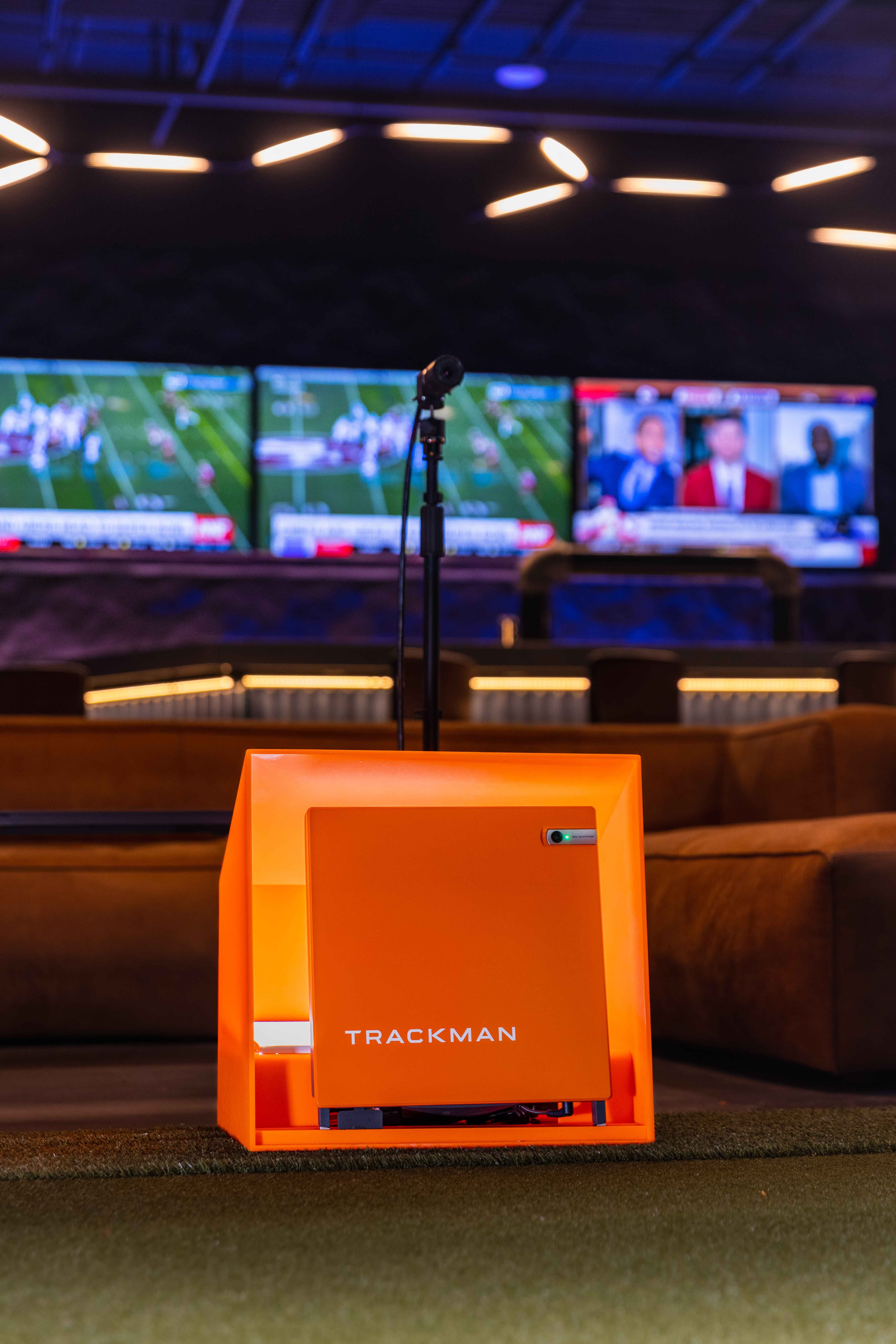 Five Iron Golf - Image 10