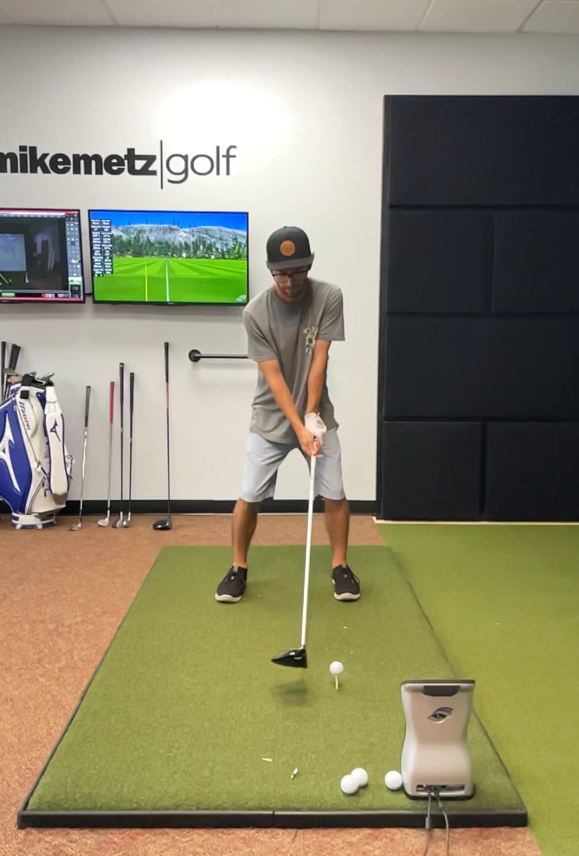 Mike Metz Indoor Golf Studio - Image 6