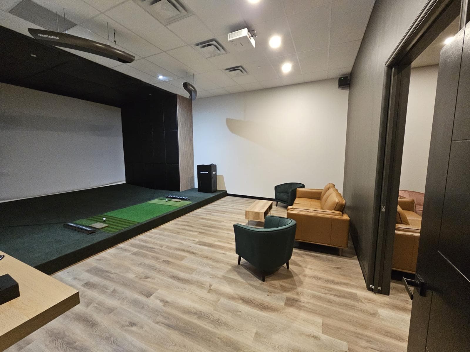 Tee Time Golf - Image 7