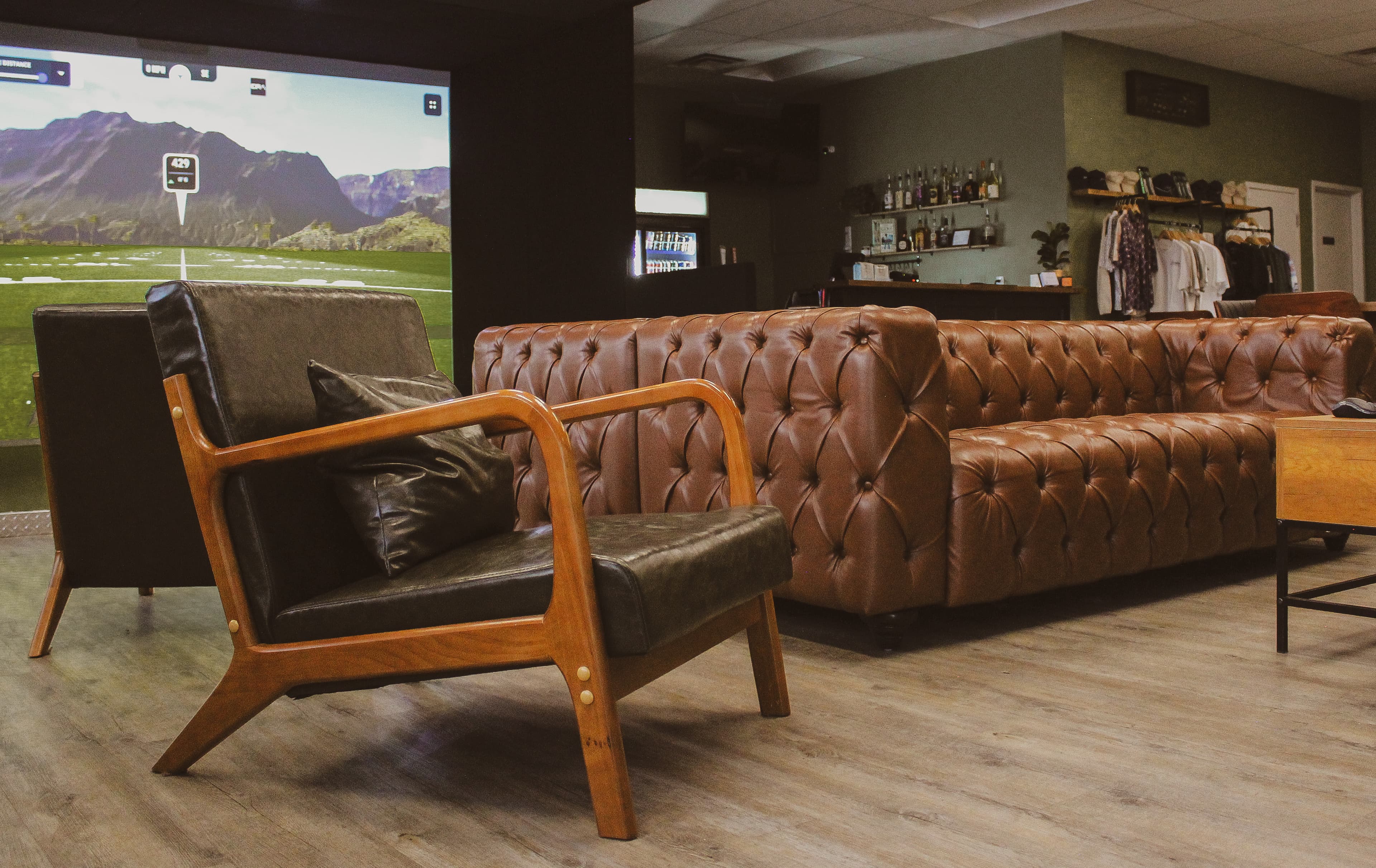 Birdies Golf Lounge - Image 2