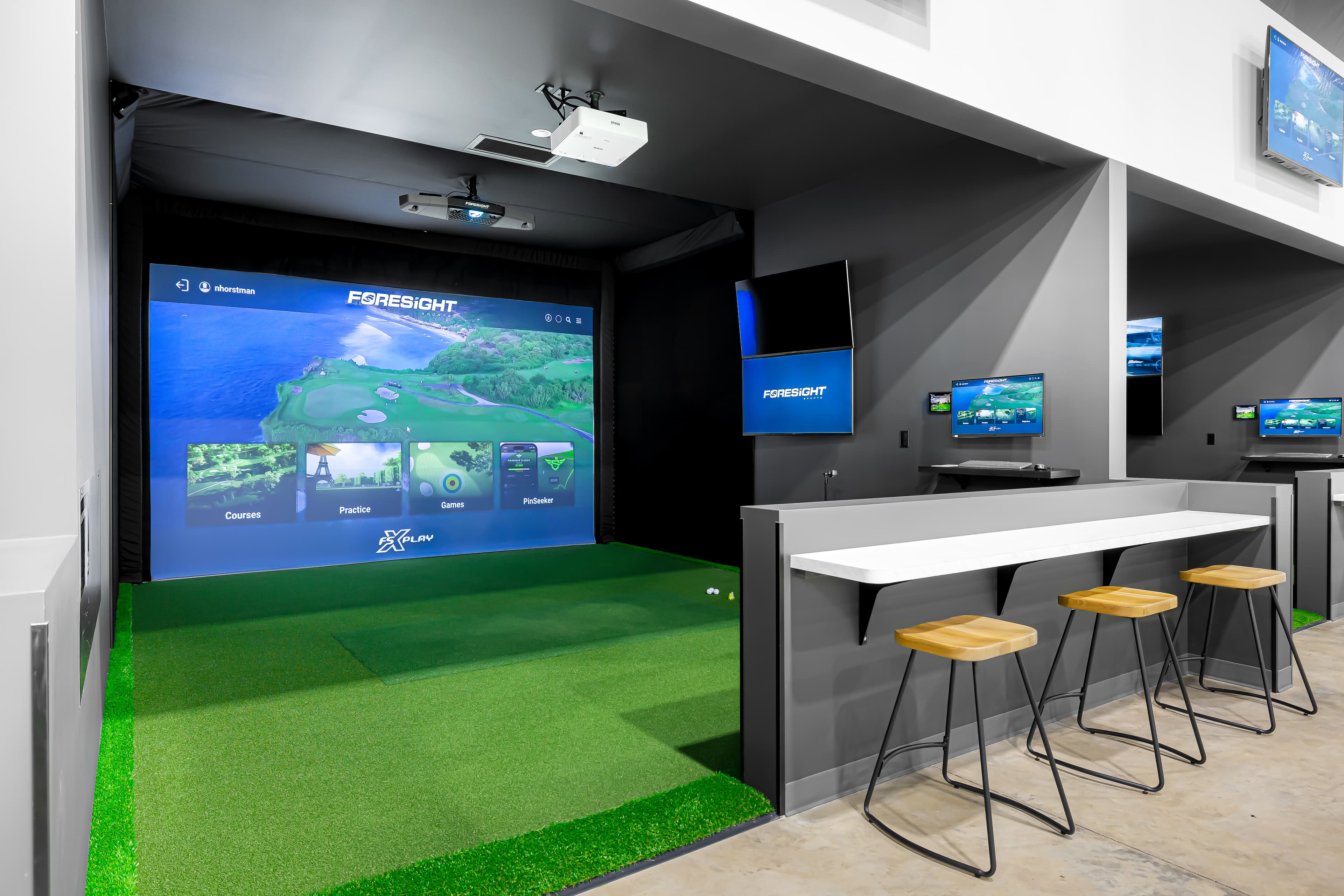 Golf Garage - Image 5