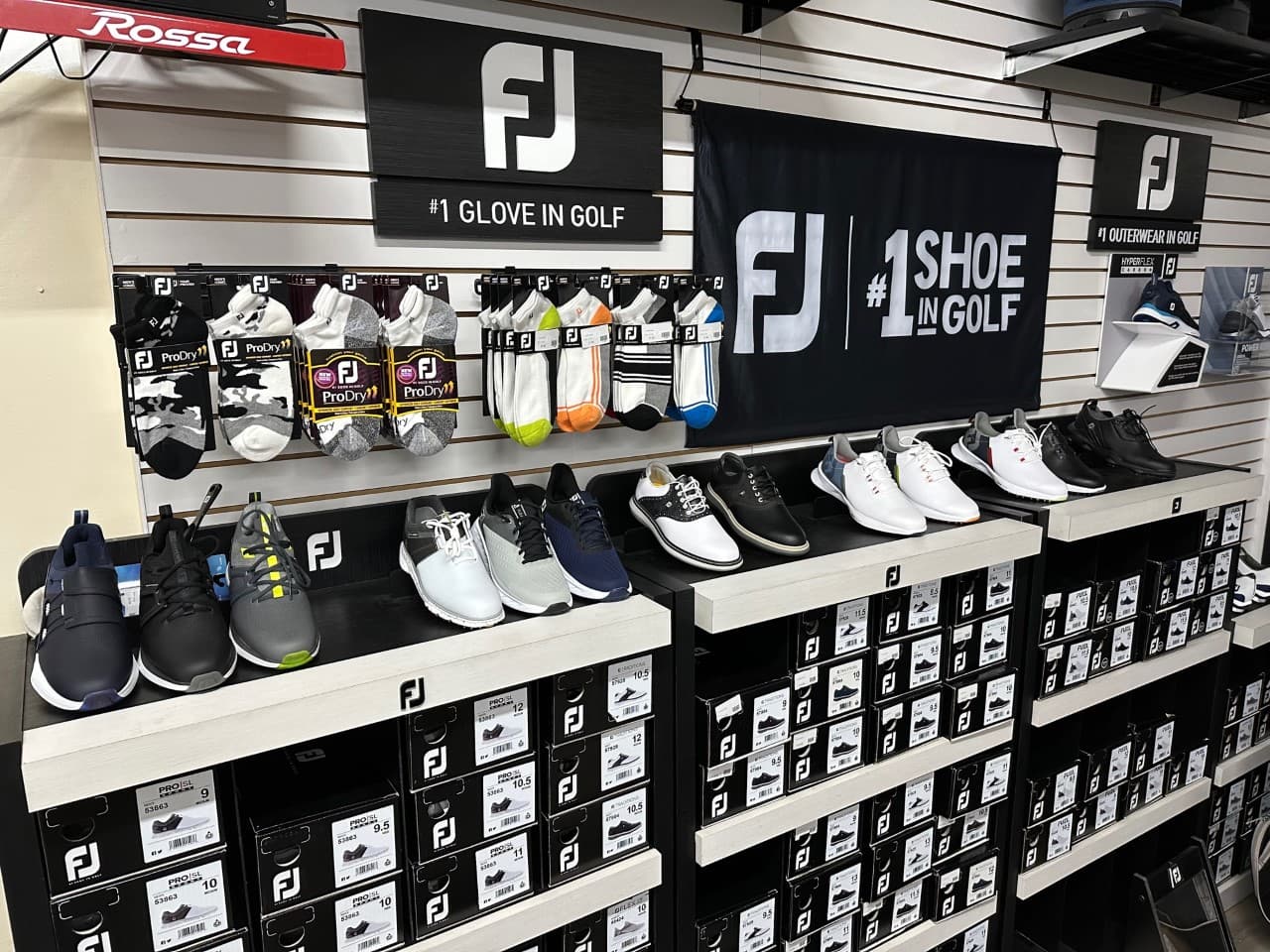 Rick's Golf World - Image 5