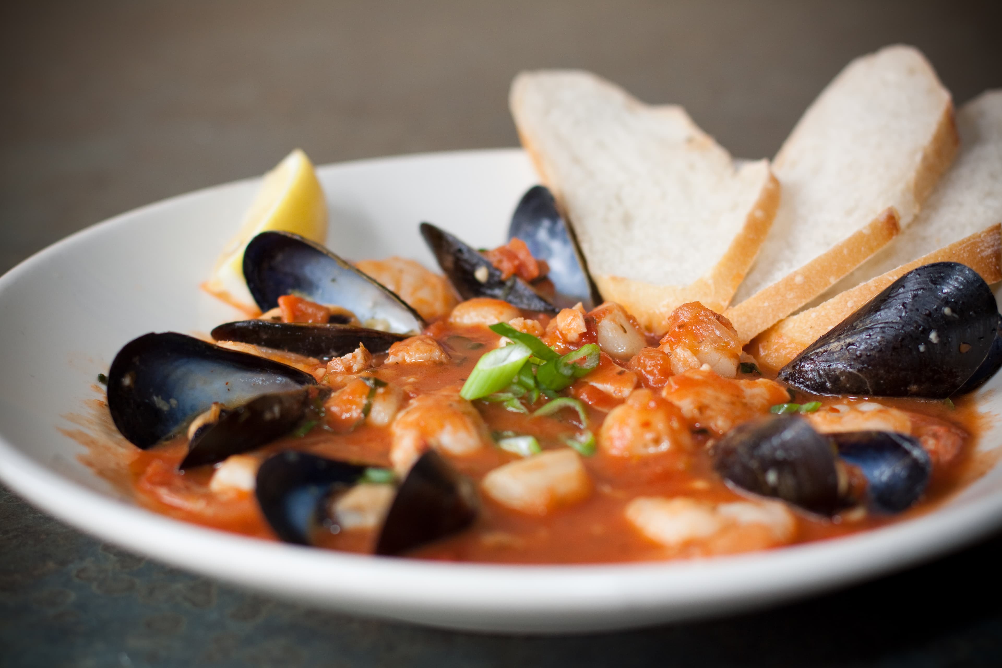 Fuego Sports Bar and Club - Image 9