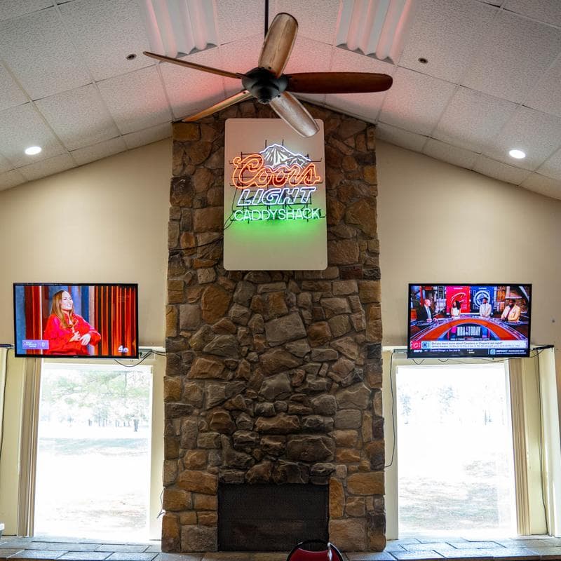 Caddyshack Bar & Grill - Image 1