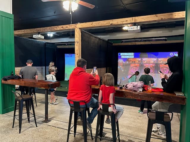 Clubhouse Golf Salina - Image 3