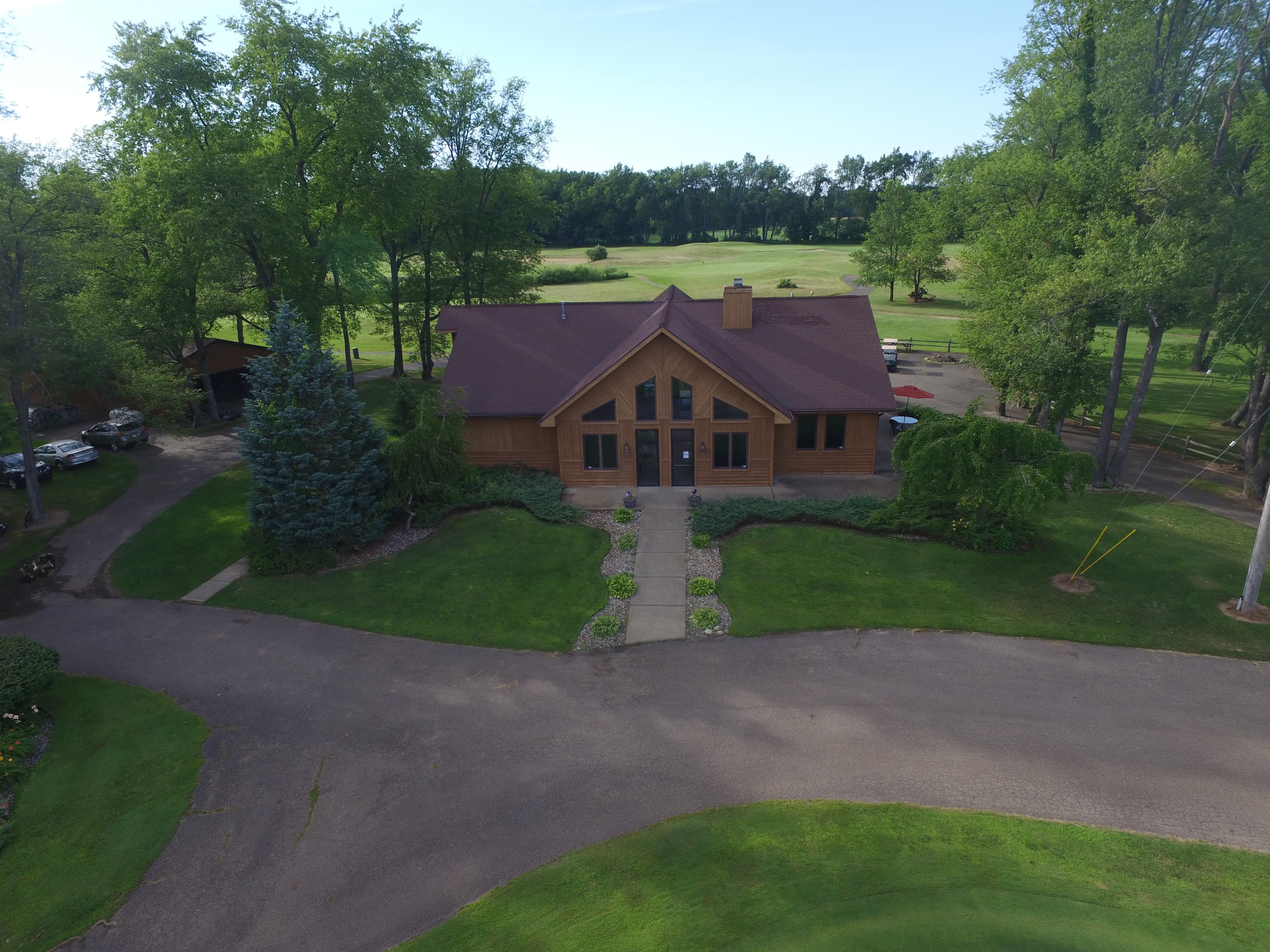 Squirrel Hollow Golf Course - Image 8