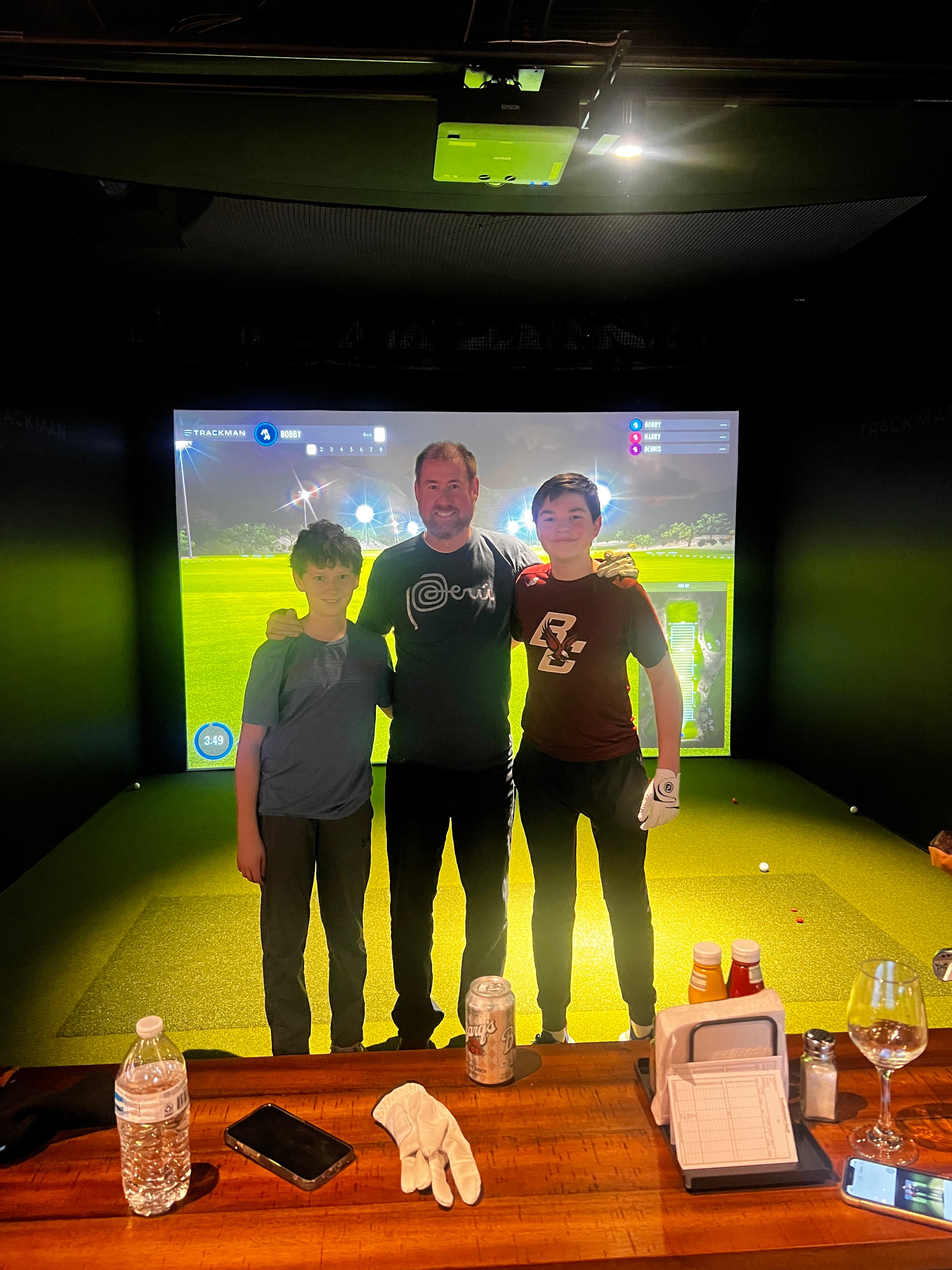 Golf Tavern - Image 8