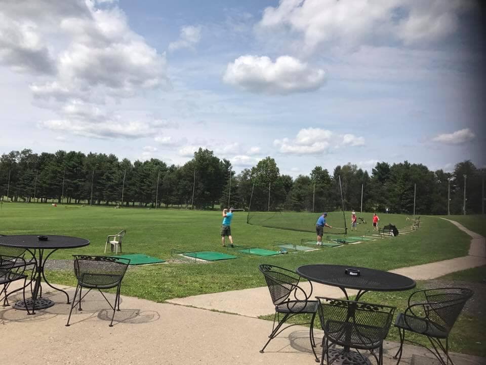 Pleasant View Cafe & Golf Center - Image 2