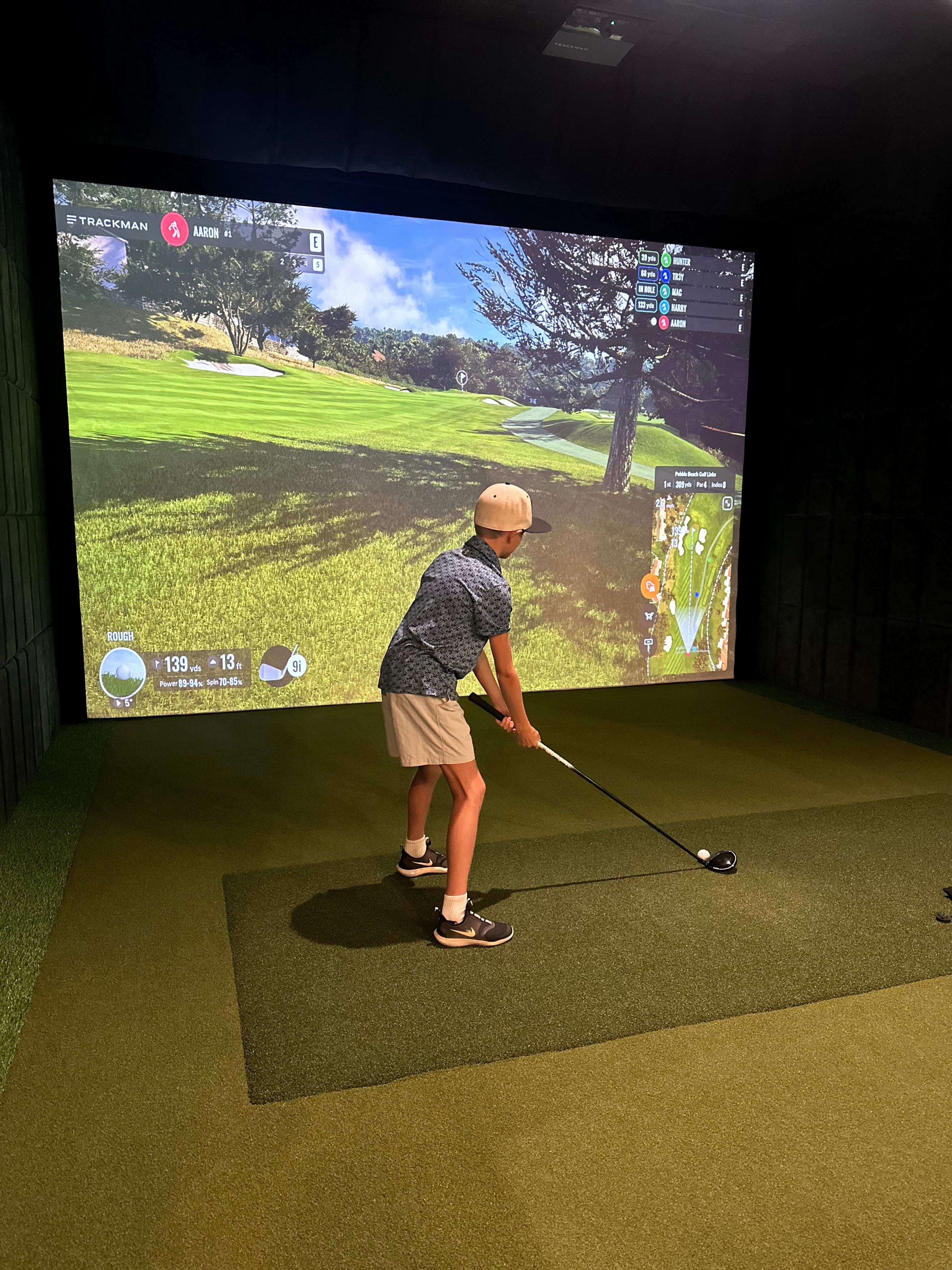 Tap Ins Golf Lounge - Image 6