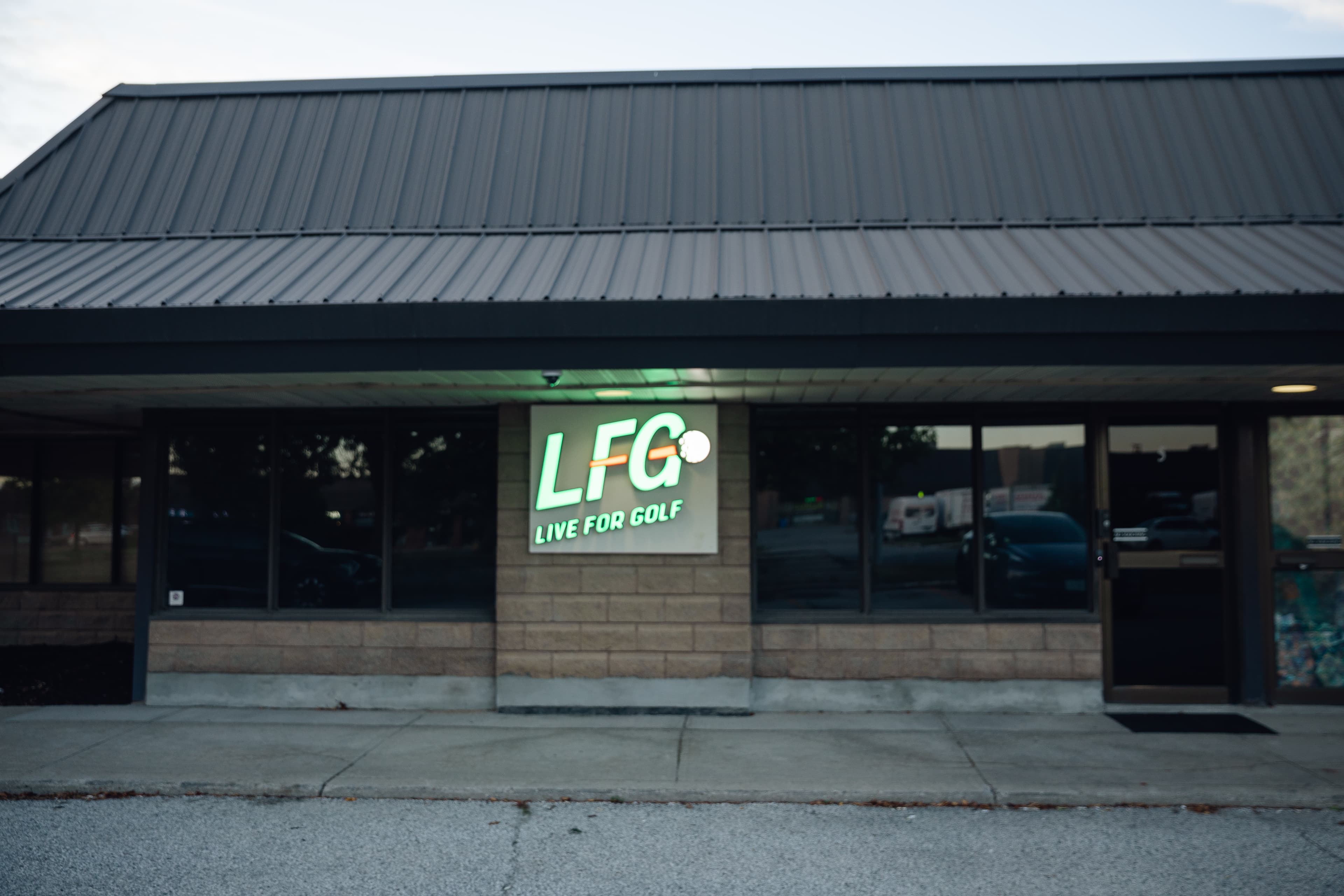 LFG - Indoor Golf - Image 7