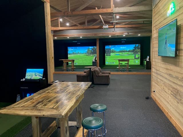 The Dogleg Golf Club - Image 2