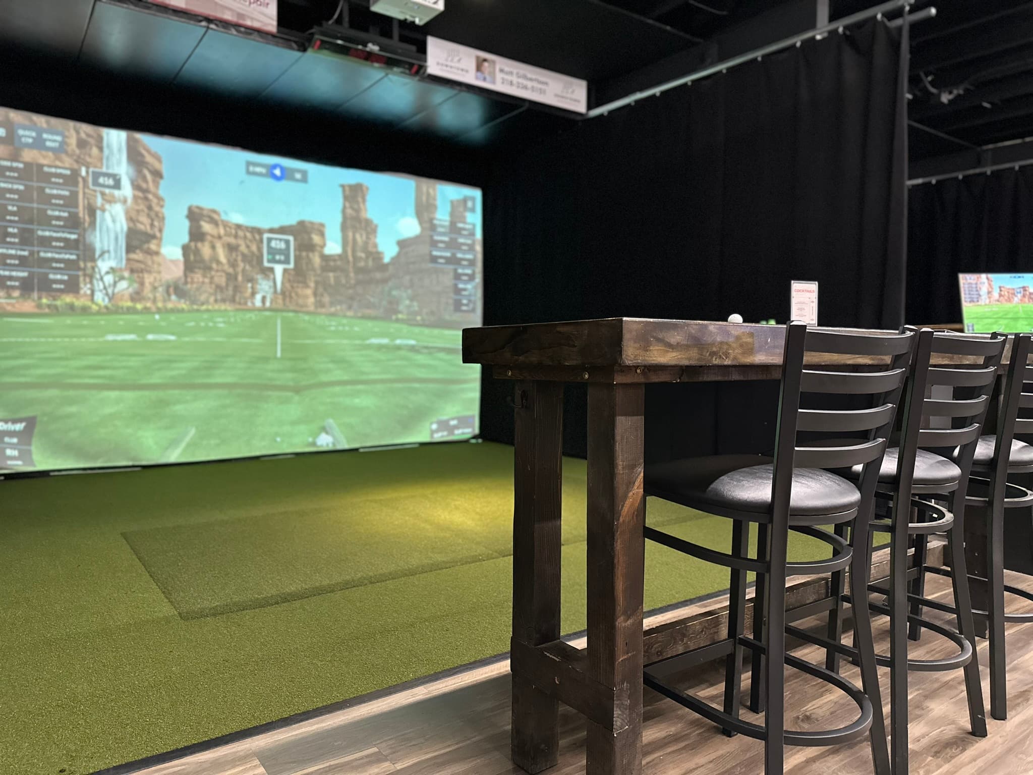 The Clubhouse Indoor Golf Lounge - Image 9