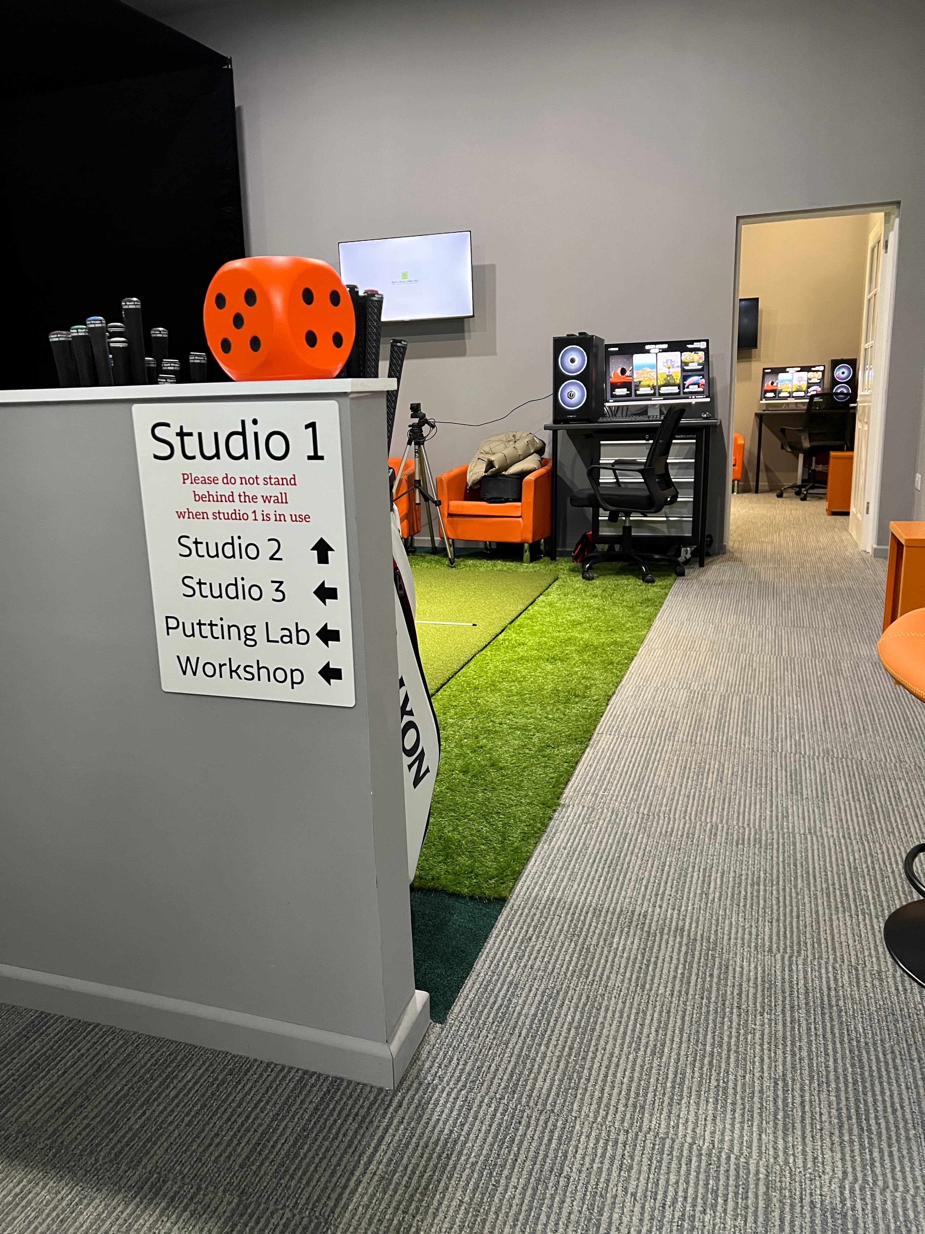 North West Indoor Golf - Image 1